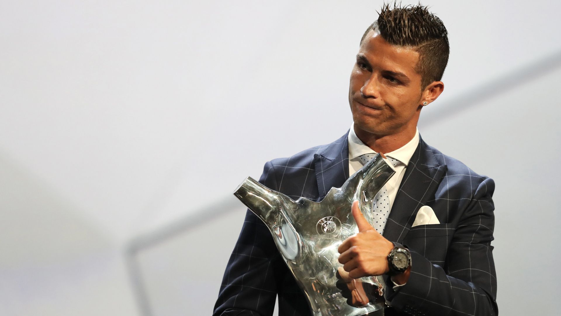 Cristiano Ronaldo UEFA award