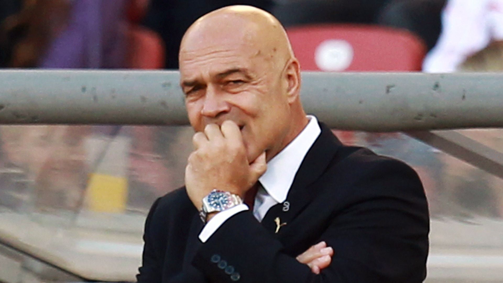 Christian Gross VfB Stuttgart Bundesliga 10032010