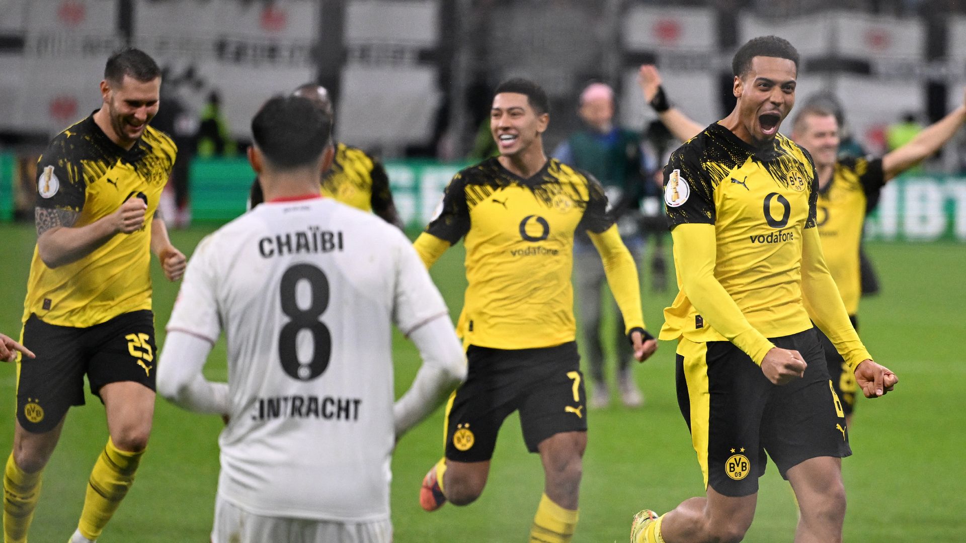 堂安律が失敗、コベルがストップのPK戦で明暗！ ドルトムントが