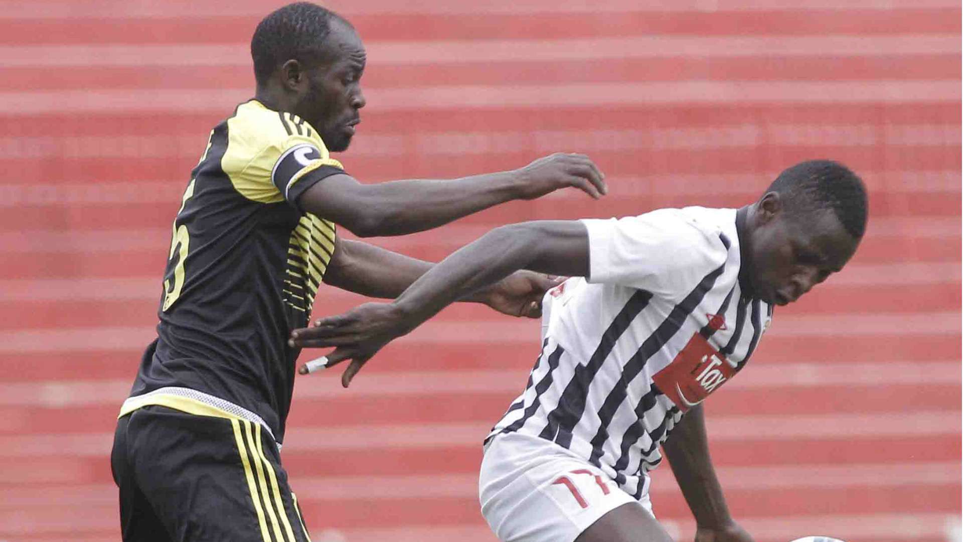 Johnson Bagoole tackle Aziz Okaka of Sofapaka.