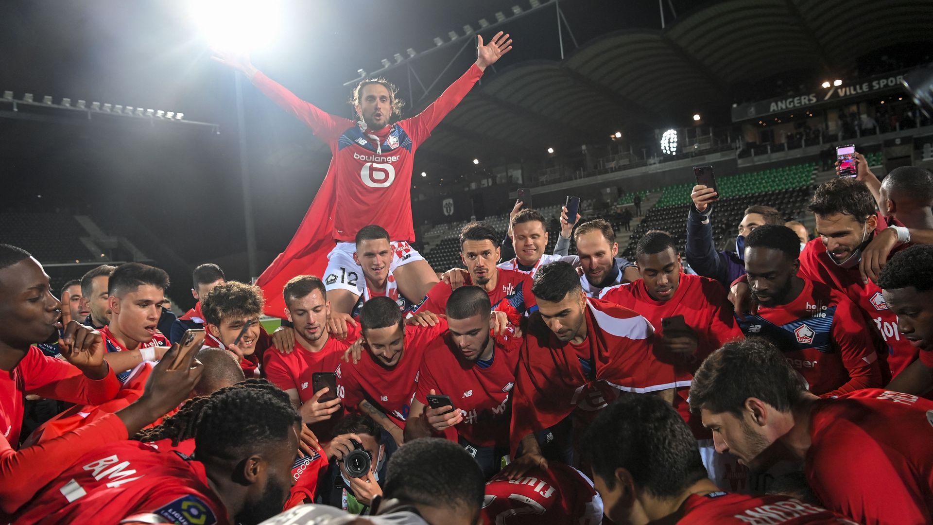 Lille celebrate. Angers vs Lille 05.24.2021