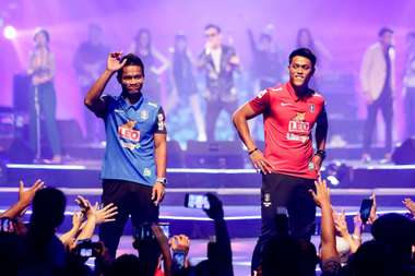 สุรชาติ สารีพิมพ์