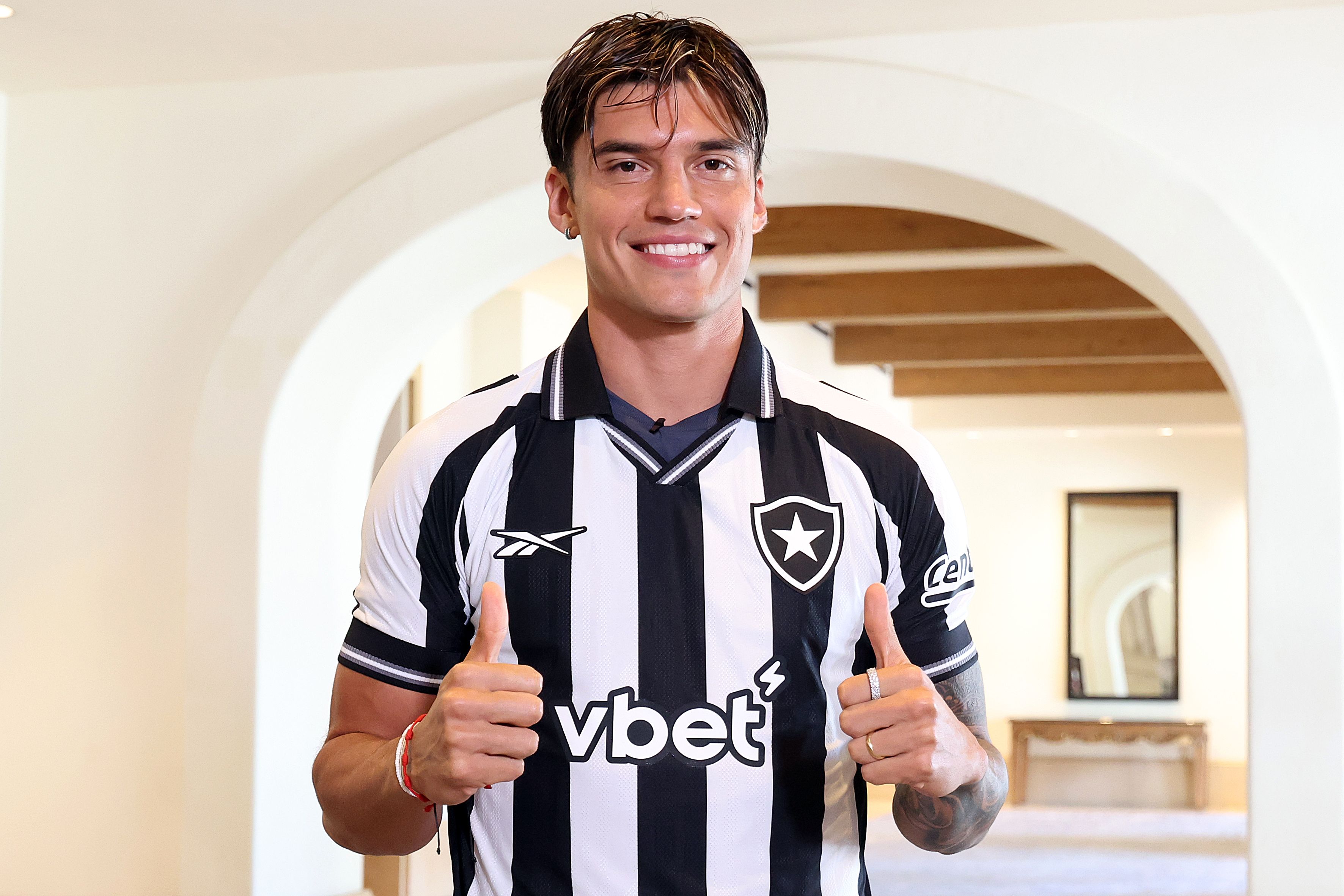 Joaquin Correa Botafogo apresentação 2025