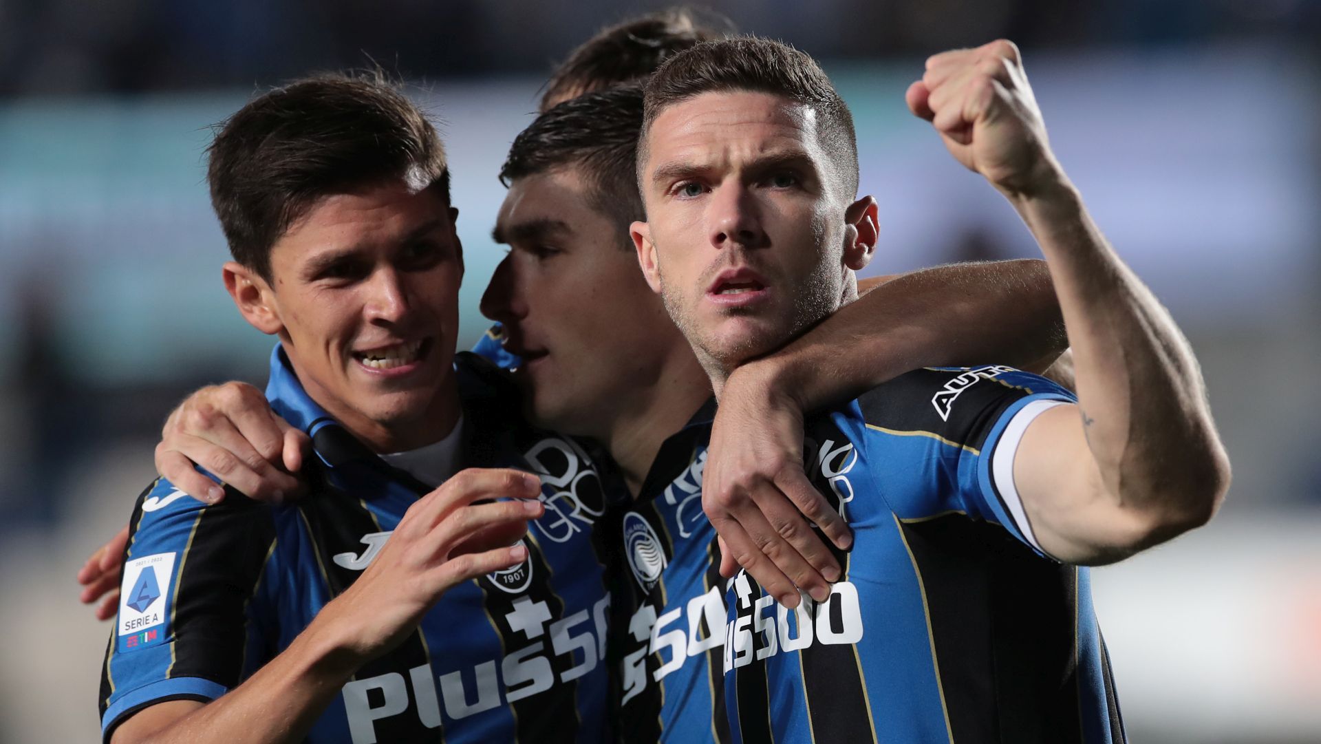 Atalanta celebrating 2021 2022