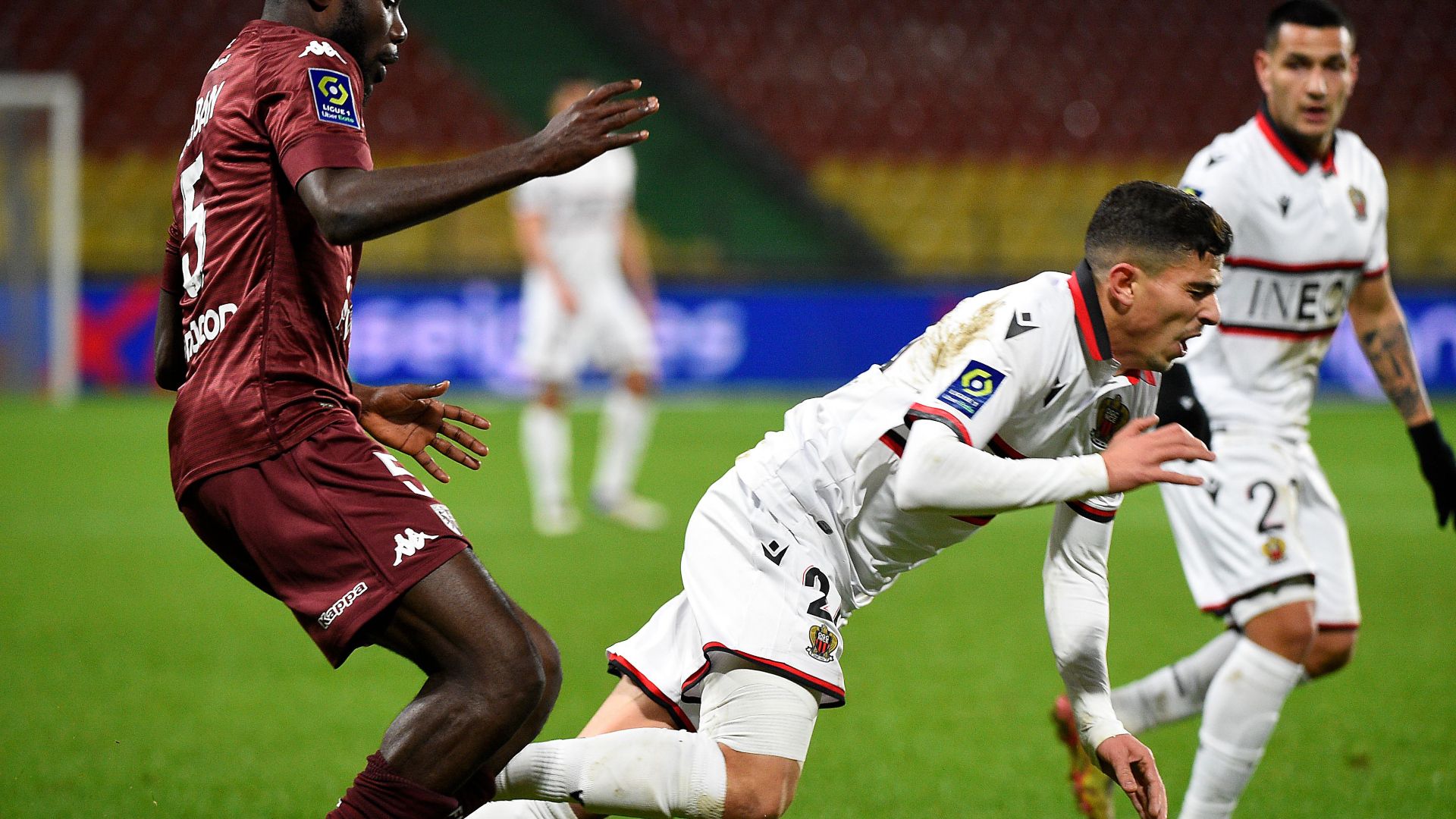 Youcef Atal Nice Ligue 1
