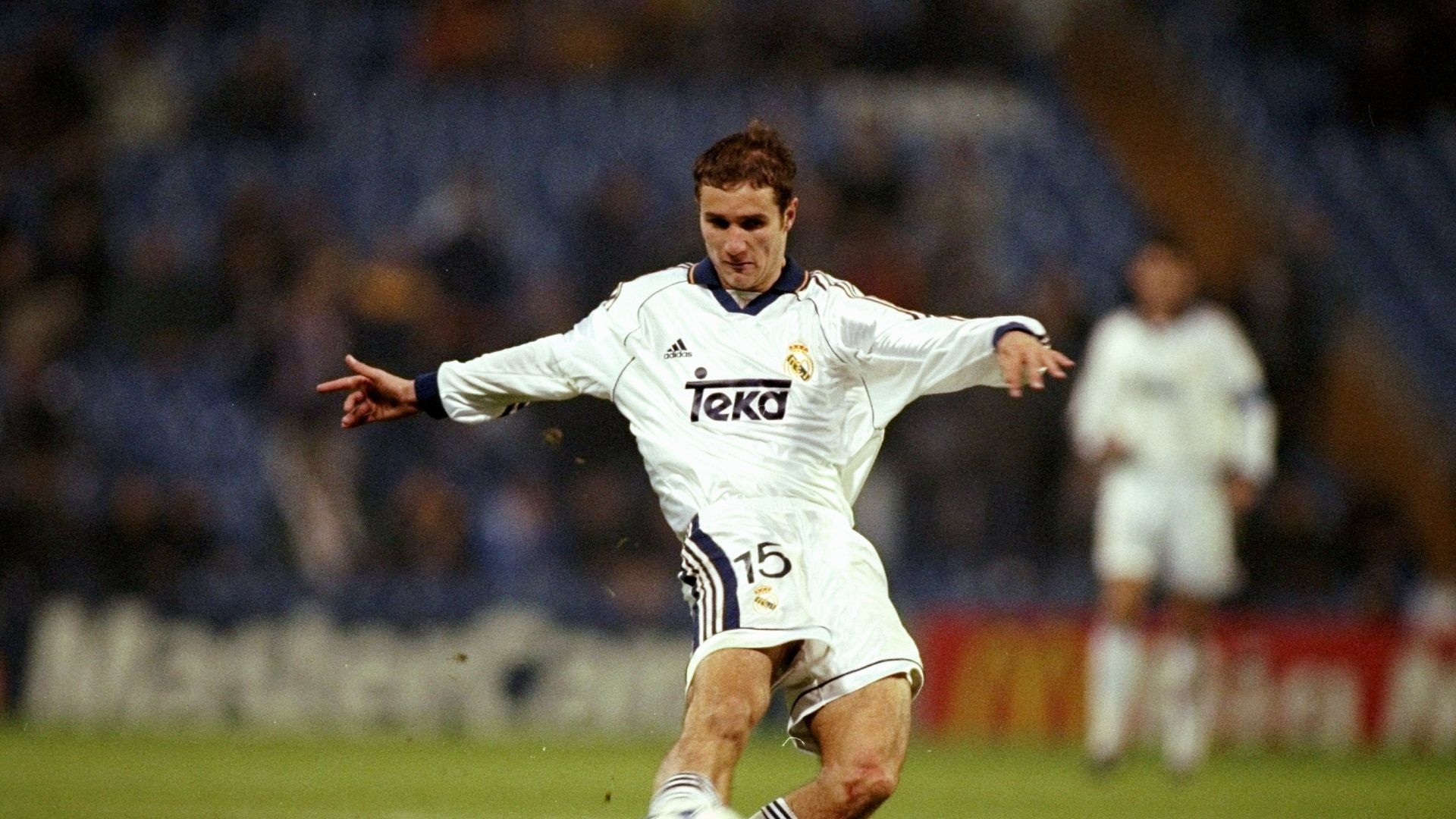 Ivan Helguera Real Madrid 1999