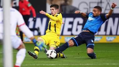 CHRISTIAN PULISIC BORUSSIA DORTMUND JEREMY TOLJAN HOFFENHEIM GERMAN BUNDESLIGA 16122016
