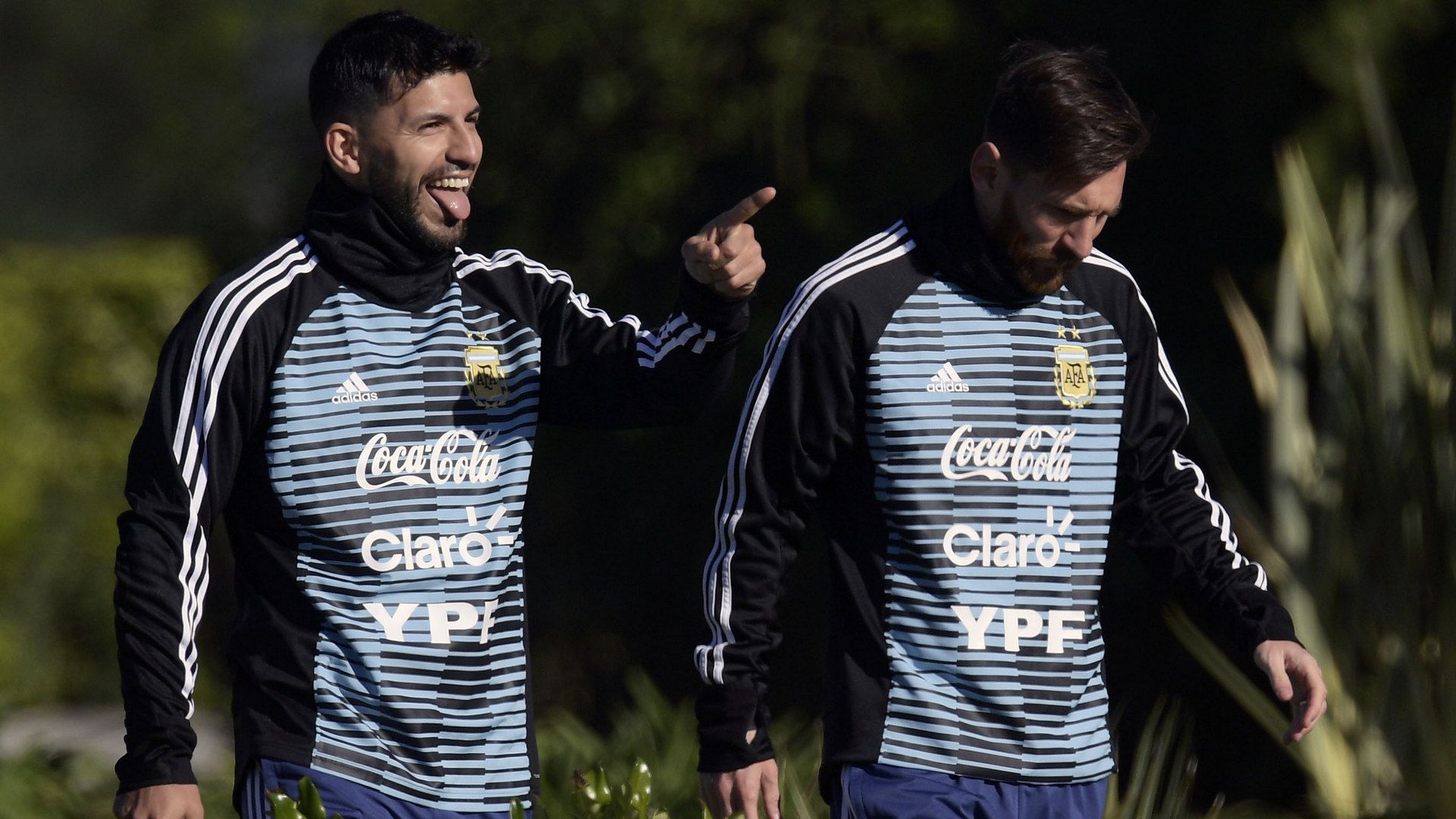 lionel messi kun aguero funny