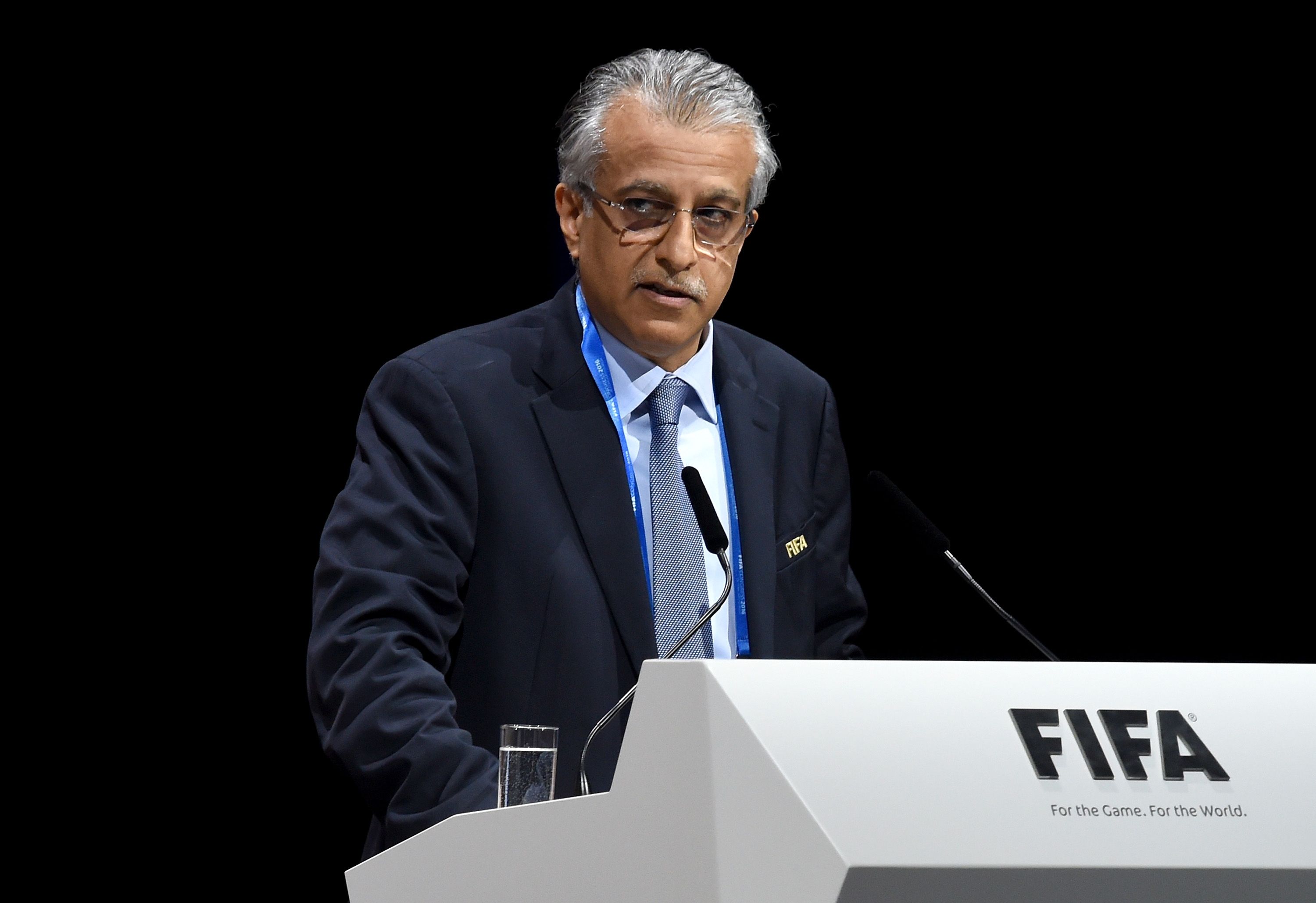 Shaikh Salman bin Ebrahim Al Khalifa (photo), a appelé le football mondial à s'unir derrière la Coupe du monde de la FIFA