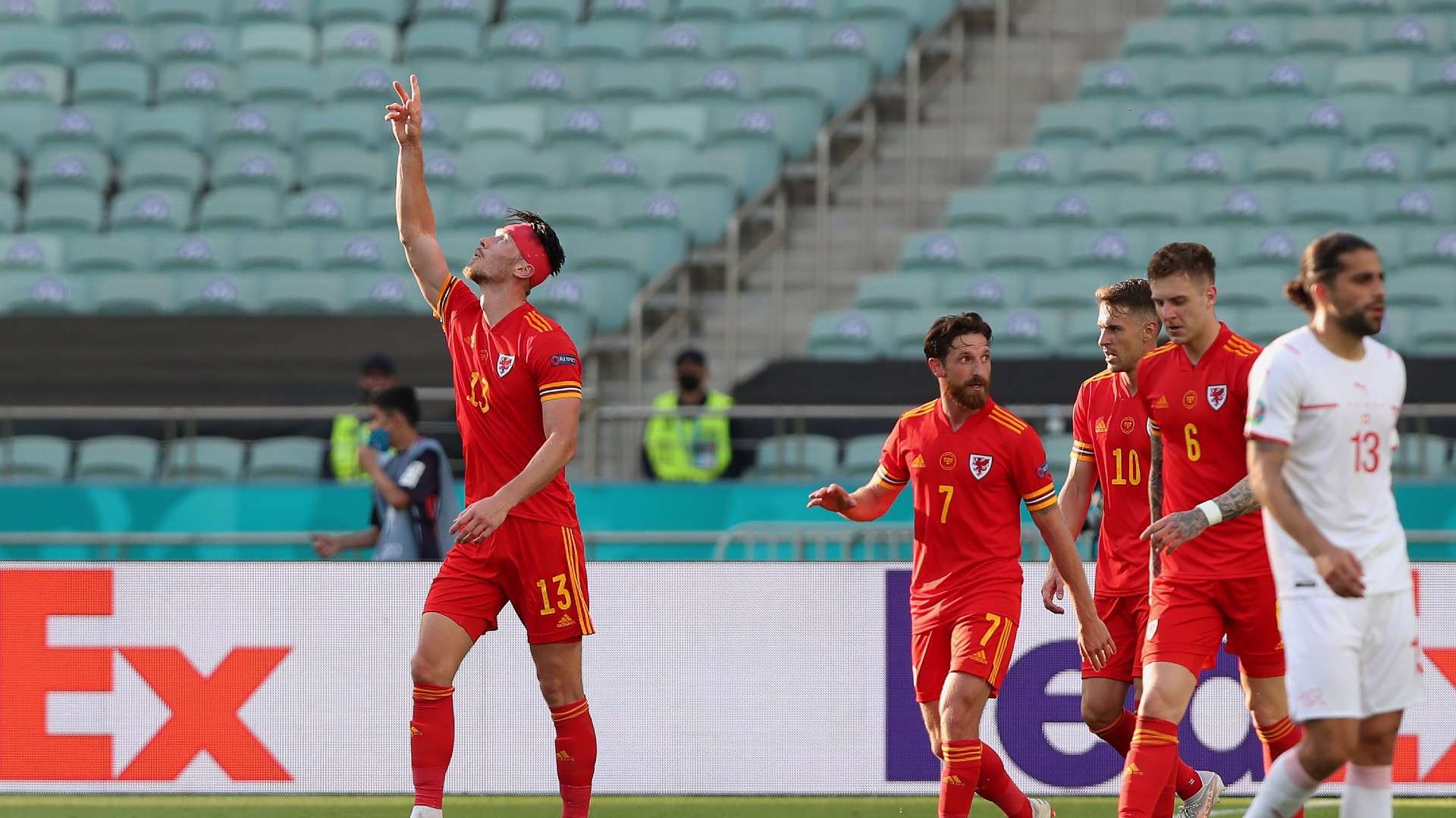 Wales Switzerland Kieffer Moore Euro 2021