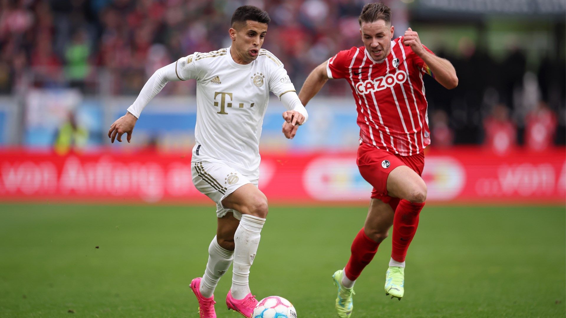 Joao Cancelo Christian Gunter Freiburg FC Bayern 2023