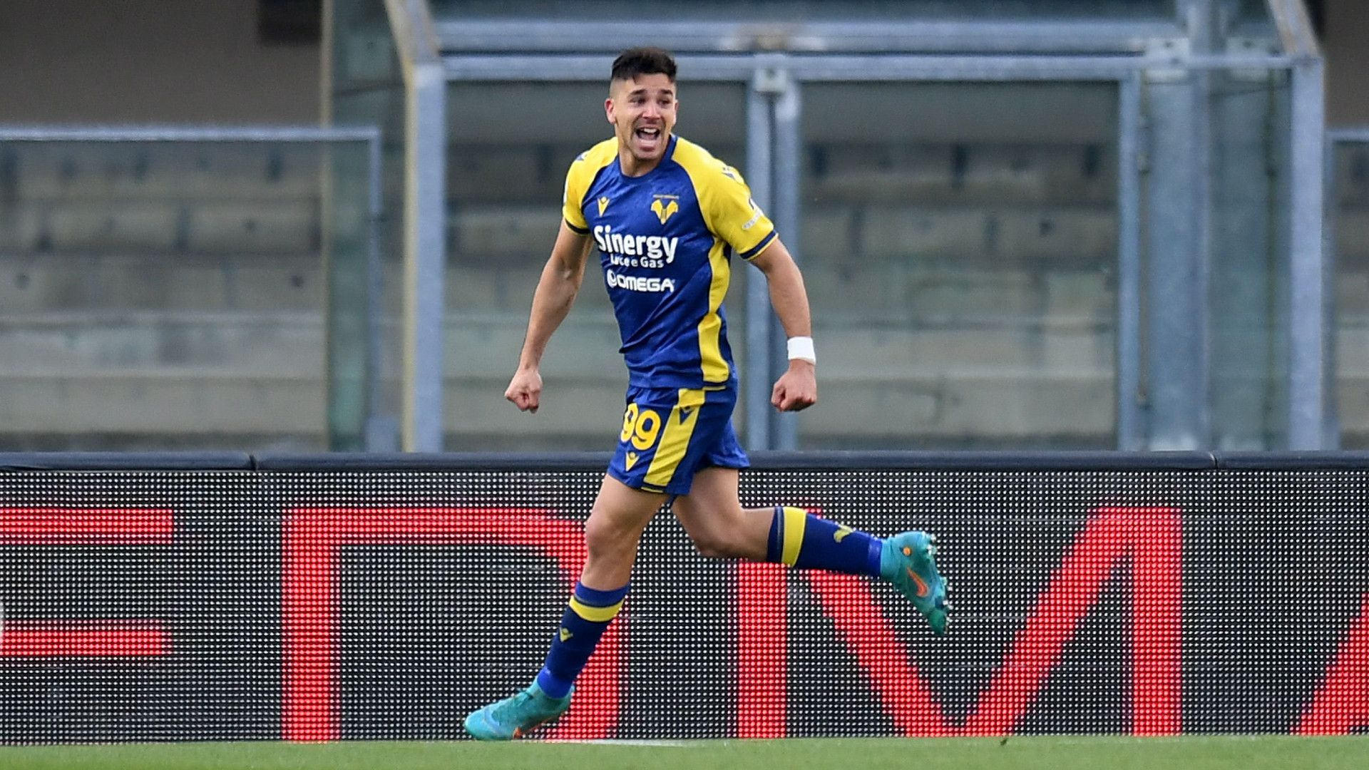Giovanni Simeone Verona Genoa Serie A 04042022