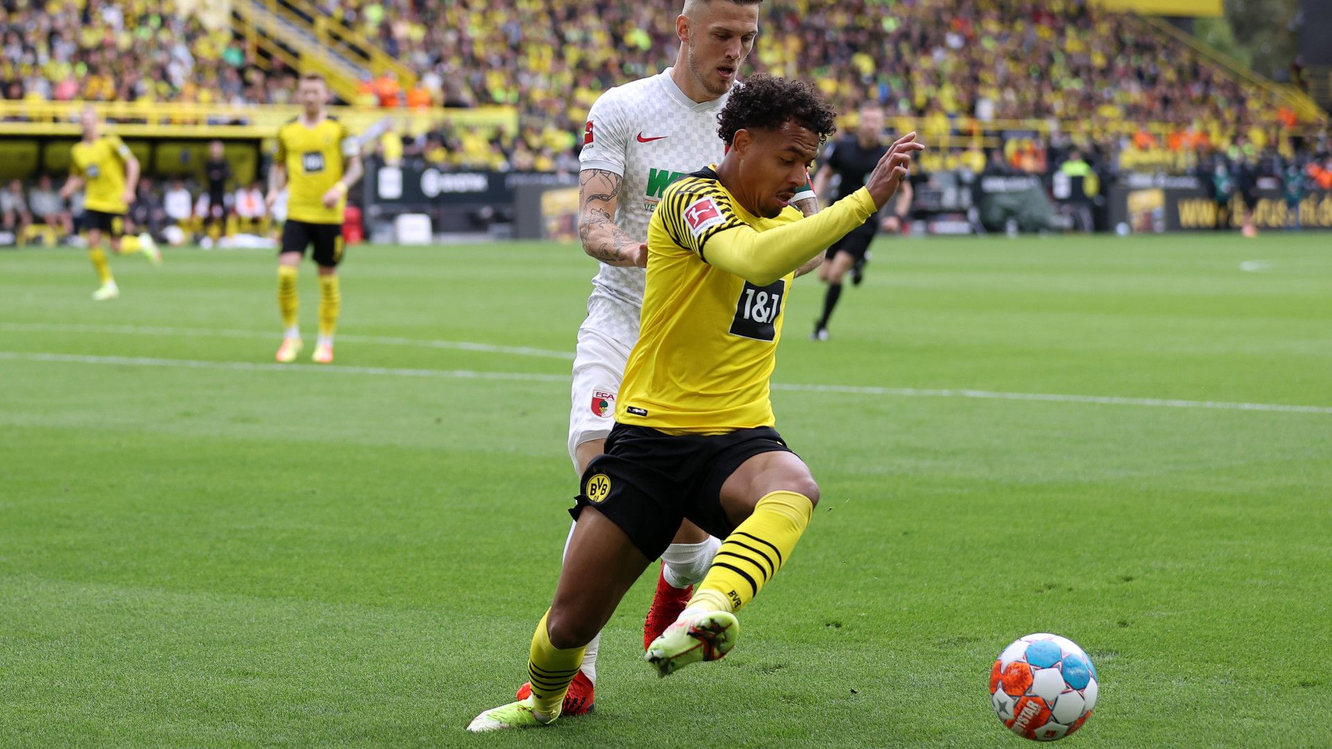 DONYELL MALEN BORUSSIA DORTMUND BUNDESLIGA 02102021