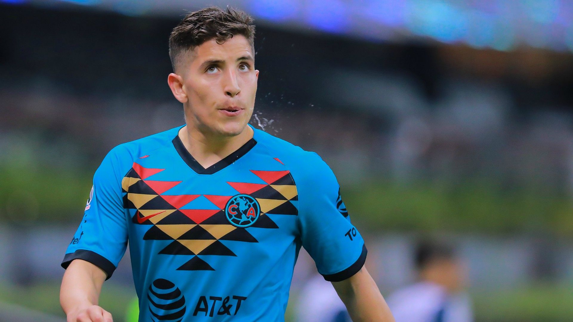 Santiago Cáseres América