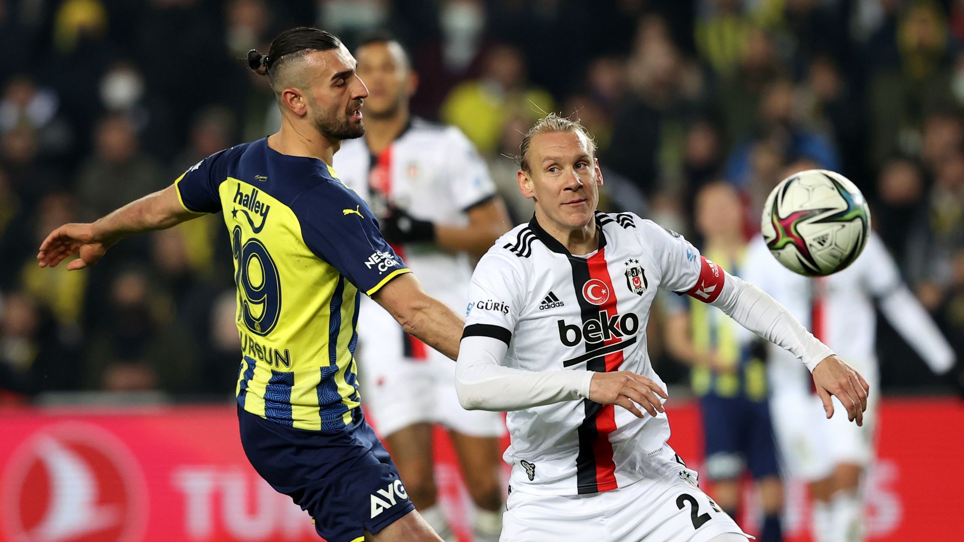 Serdar Dursun, Domagoj Vida, Fenerbahçe-Beşiktaş