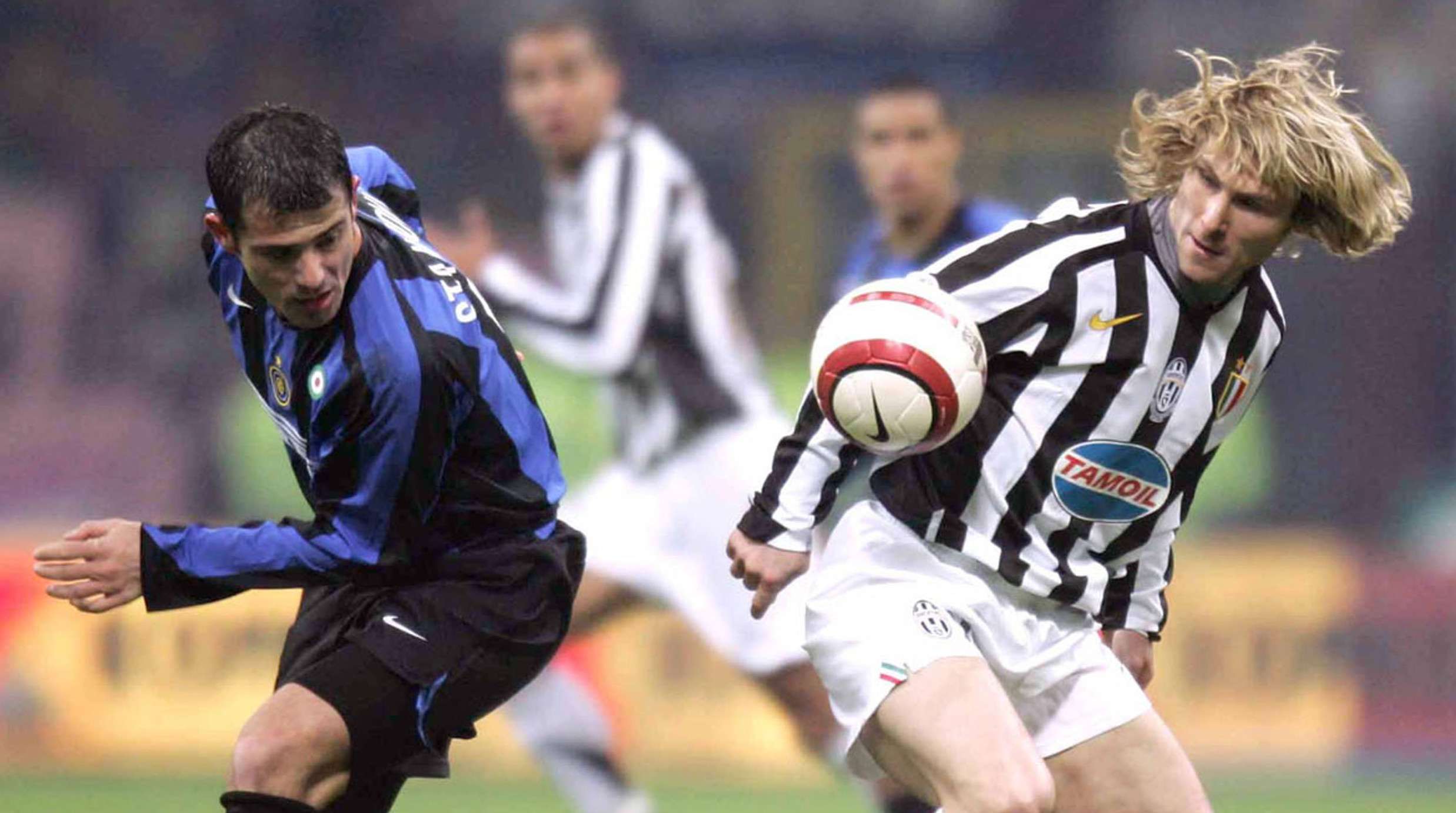 Stankovic Nedved Inter Juventus 2006