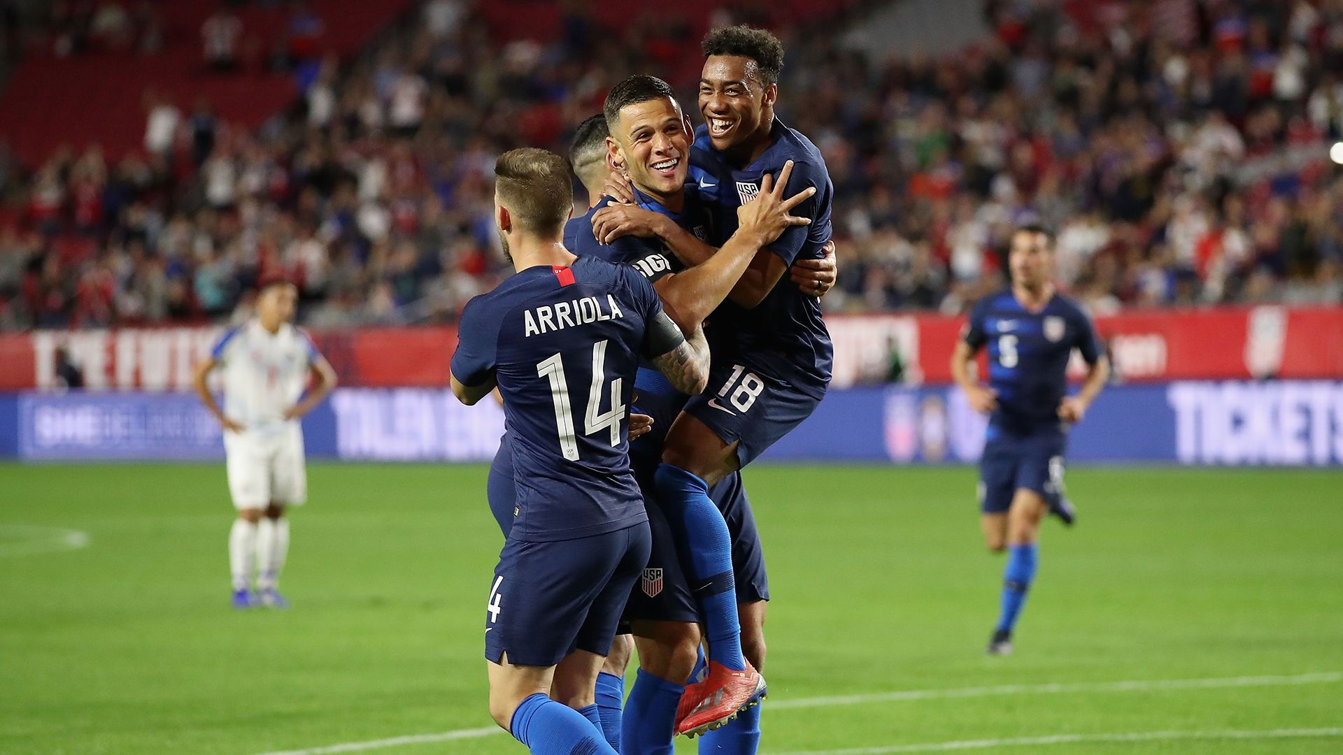 USMNT Christian Ramirez, Paul Arriola, Jonathan Lewis 2019