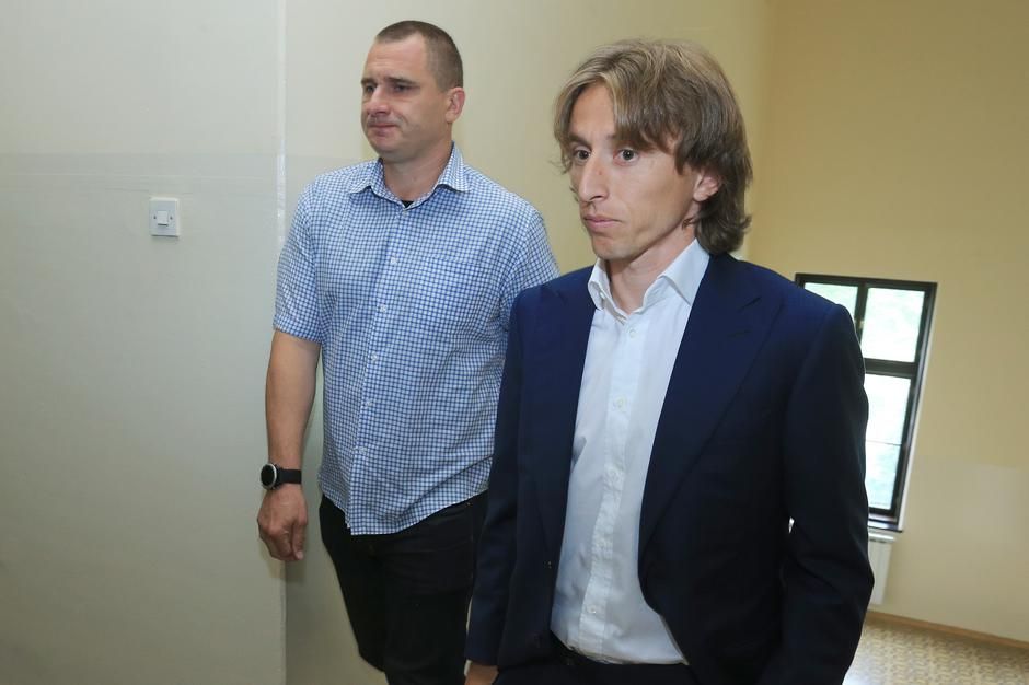 luka modric on court in osijek - 13062017