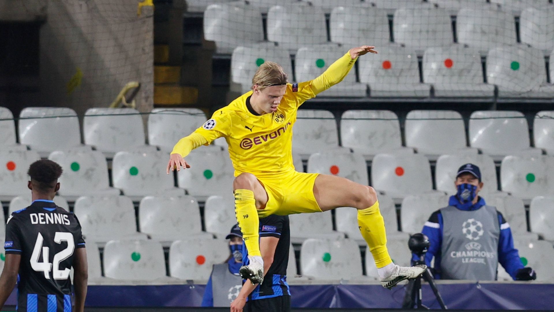 ONLY GERMANY Erling Haaland Brügge