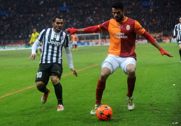 CARLOS TEVEZ GÖKHAN ZAN GALATASARAY JUVENTUS CHAMPIONS LEAGUE 11122013