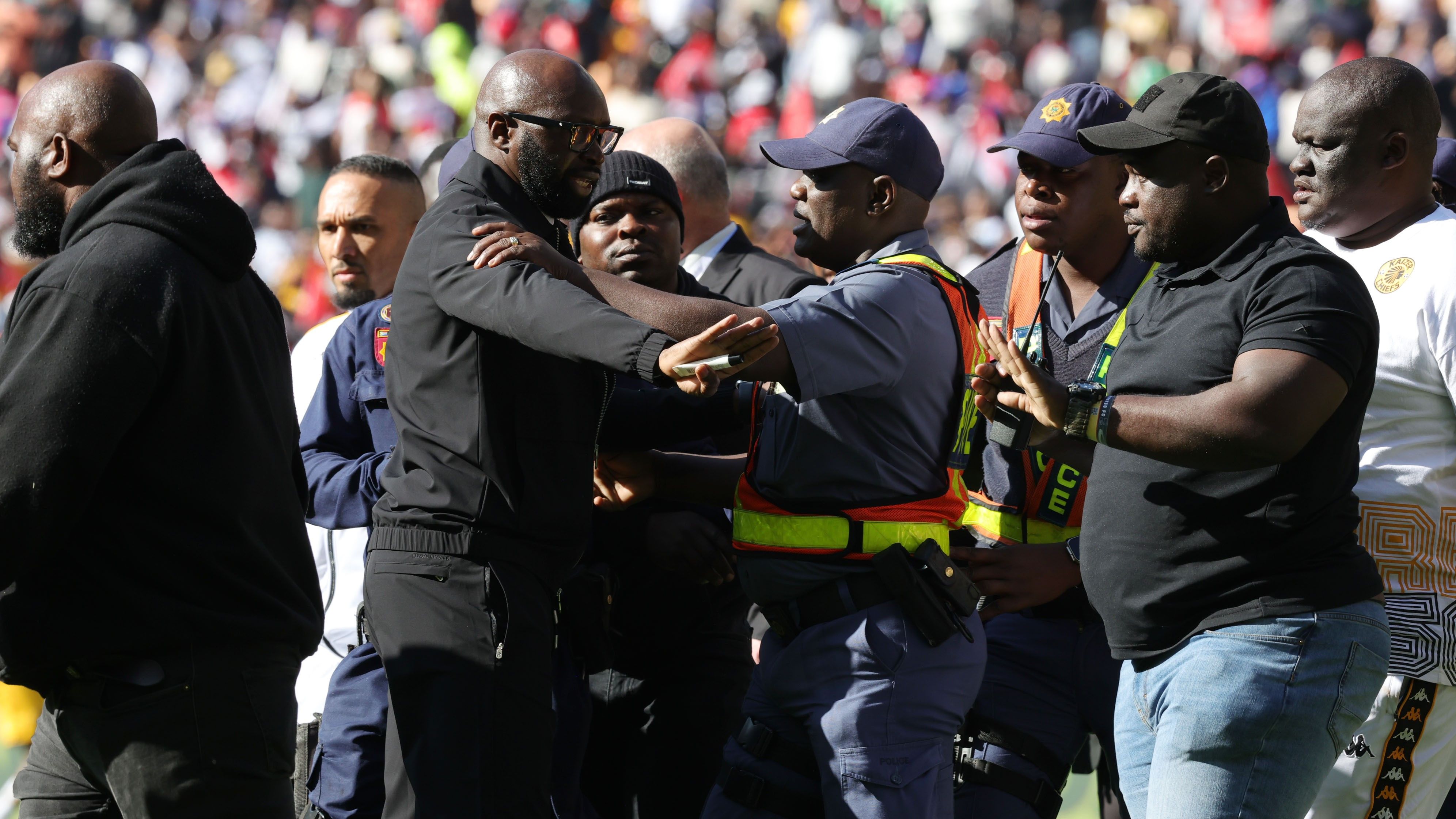Kaizer Chiefs, Orlando Pirates, Soweto derby conflict