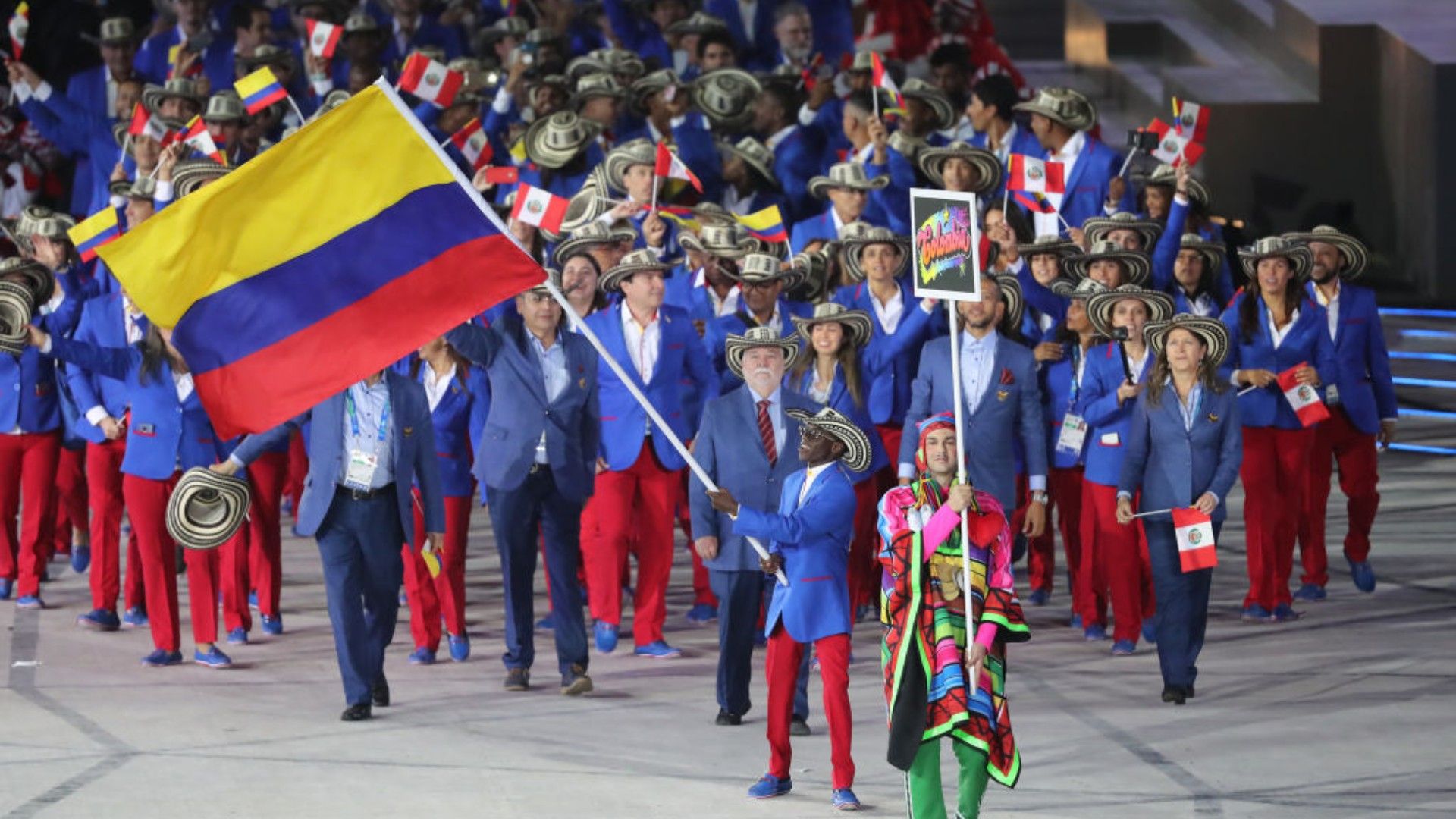 delegación colombiana con yuberjen martínez