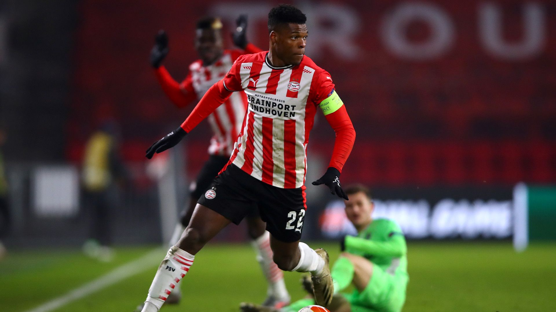 Denzel Dumfries PSV Eindhoven 2020