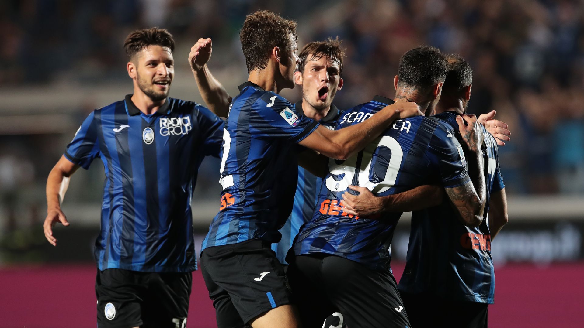 Atalanta players celebrating Atalanta Monza Serie A