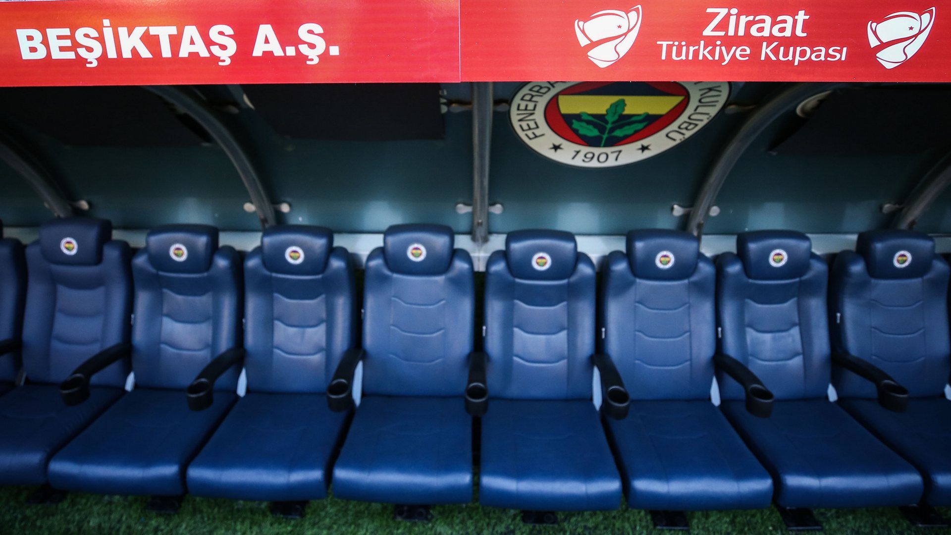 Besiktas Bench ZTK 05032018