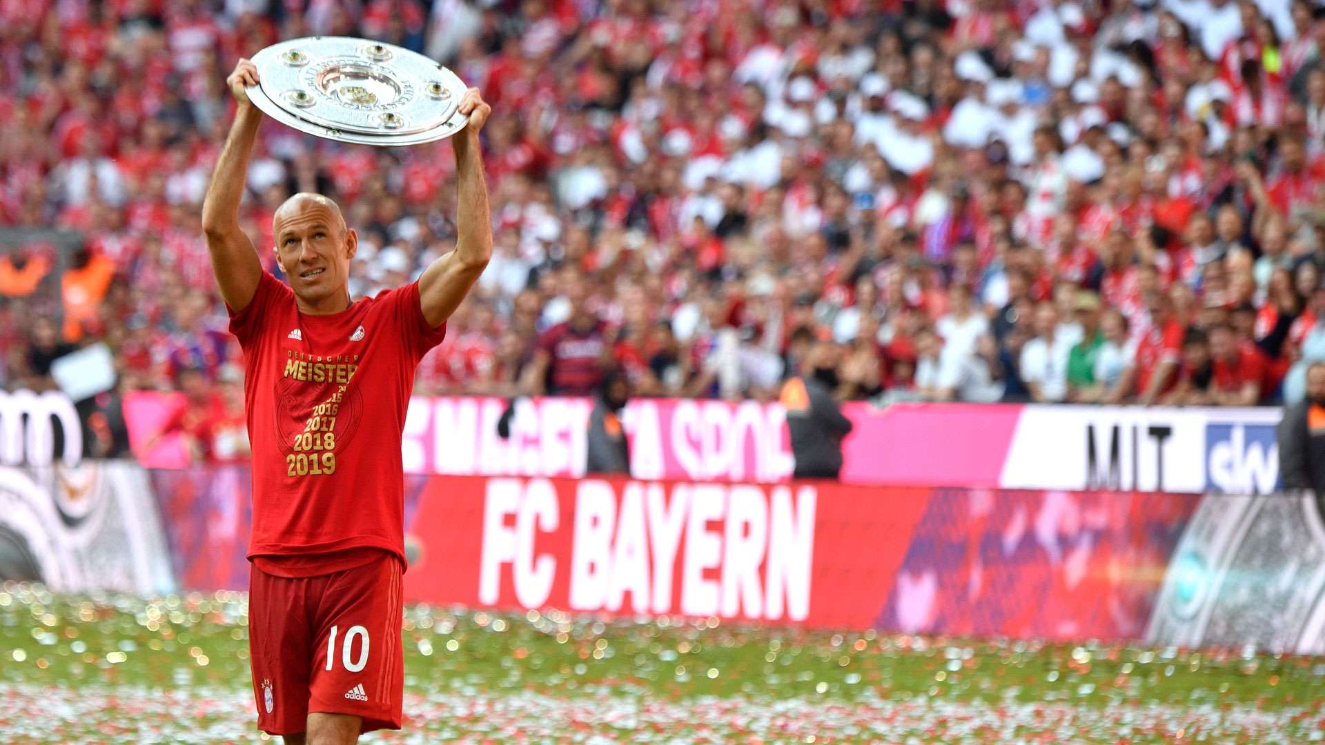 Arjen Robben FC Bayern München Meisterfeier Bundesliga 18052019