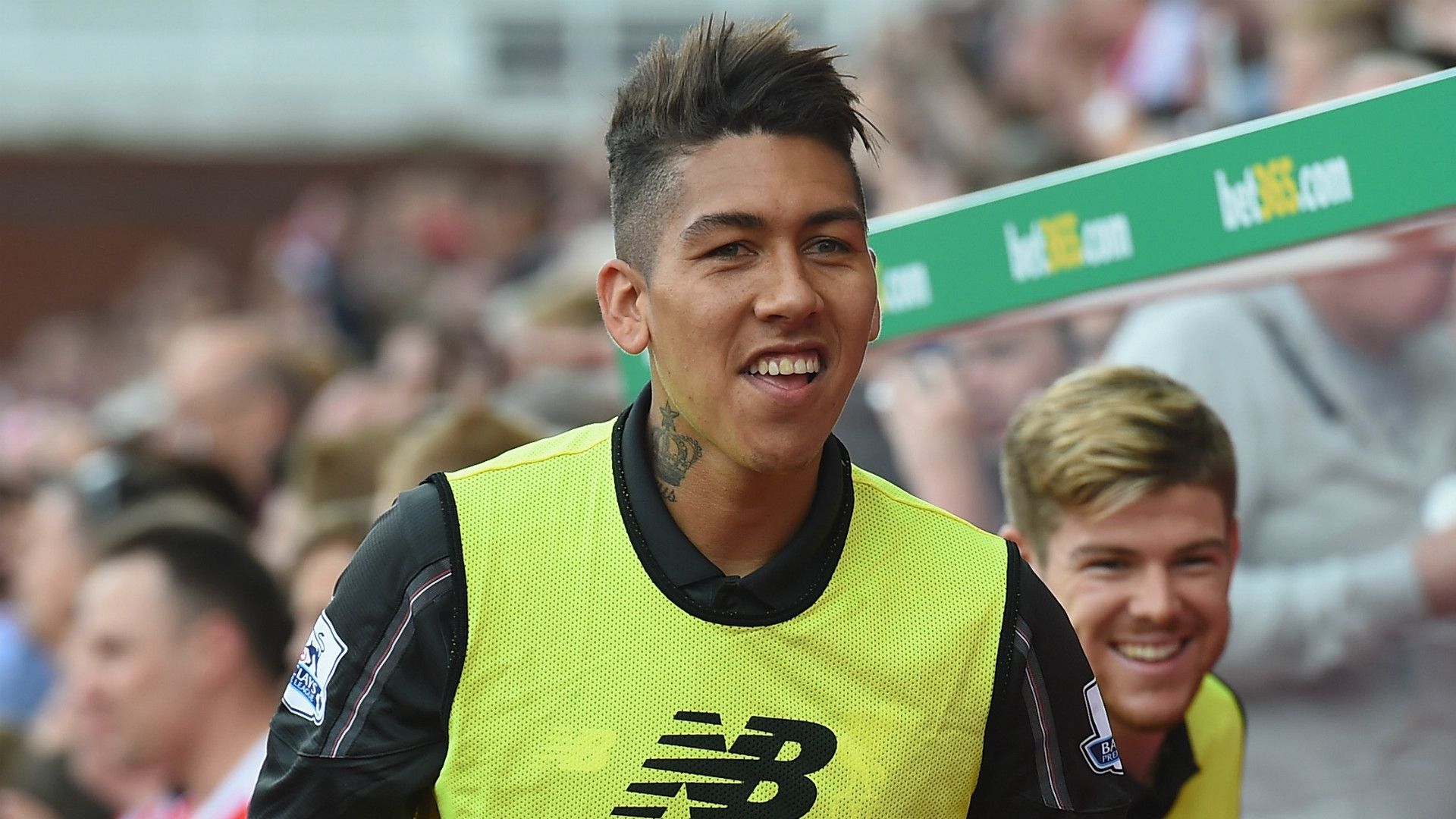 HD Roberto Firmino Liverpool Premier League 09082015