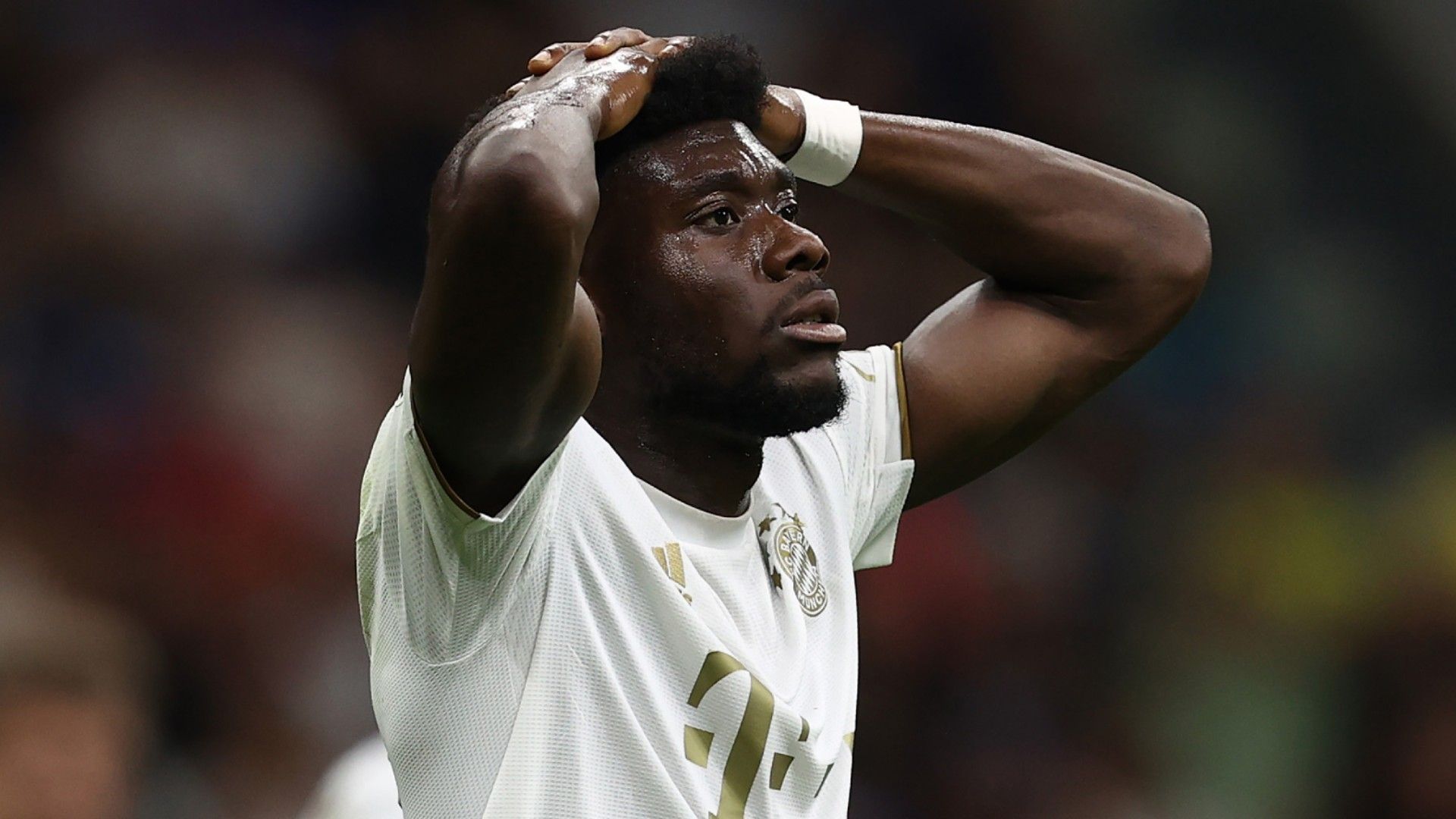 Alphonso Davies FC Bayern 22/23