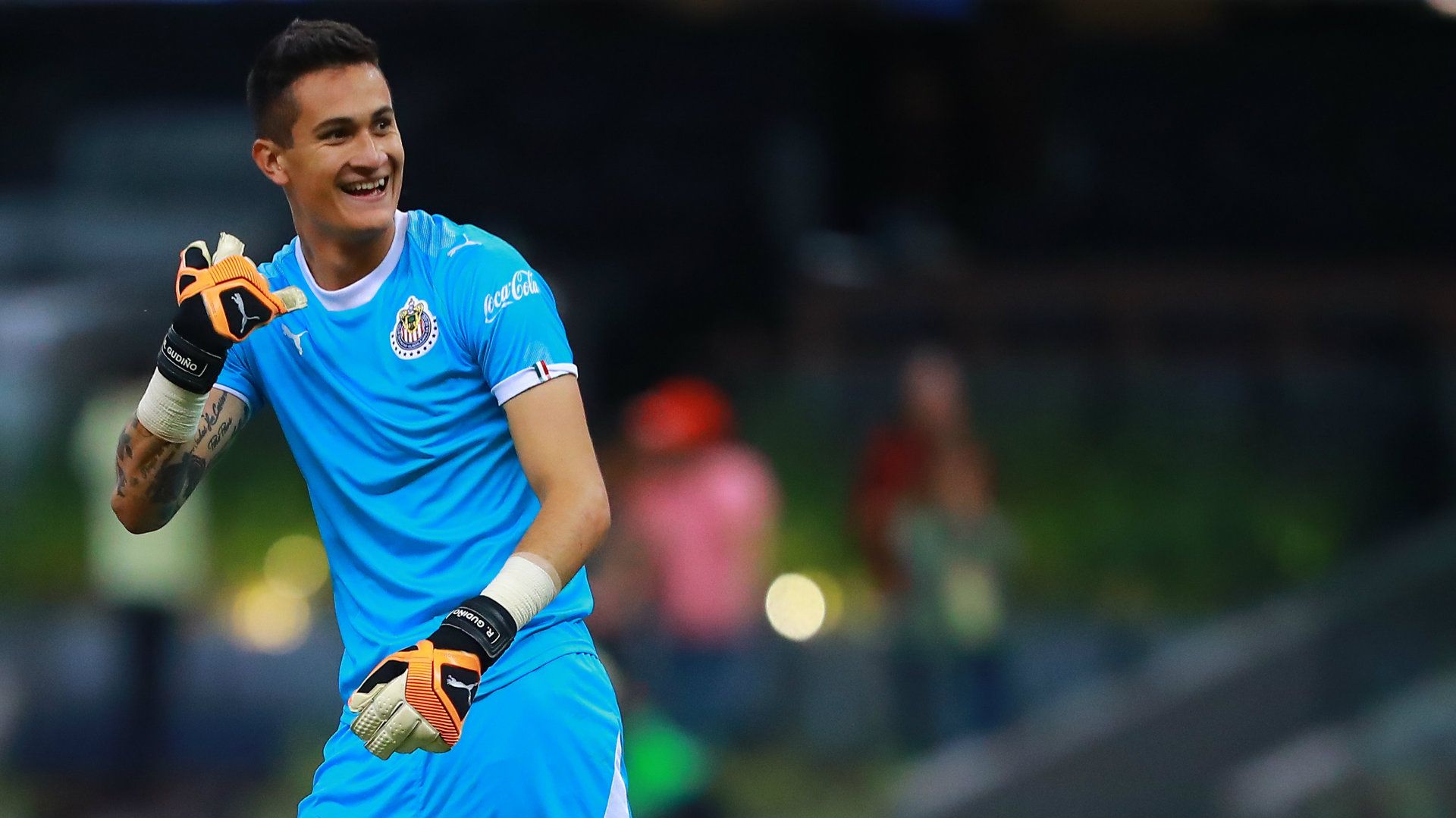 Raúl Gudiño Chivas 300918
