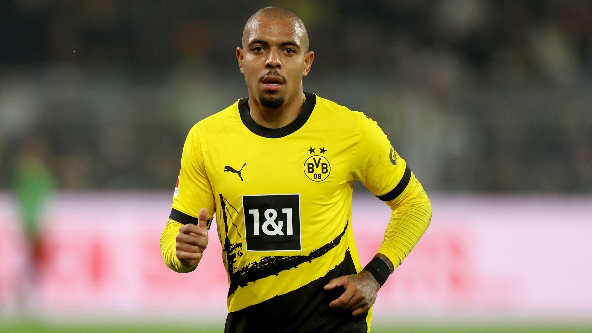 Donyell Malen Dortmund 102023