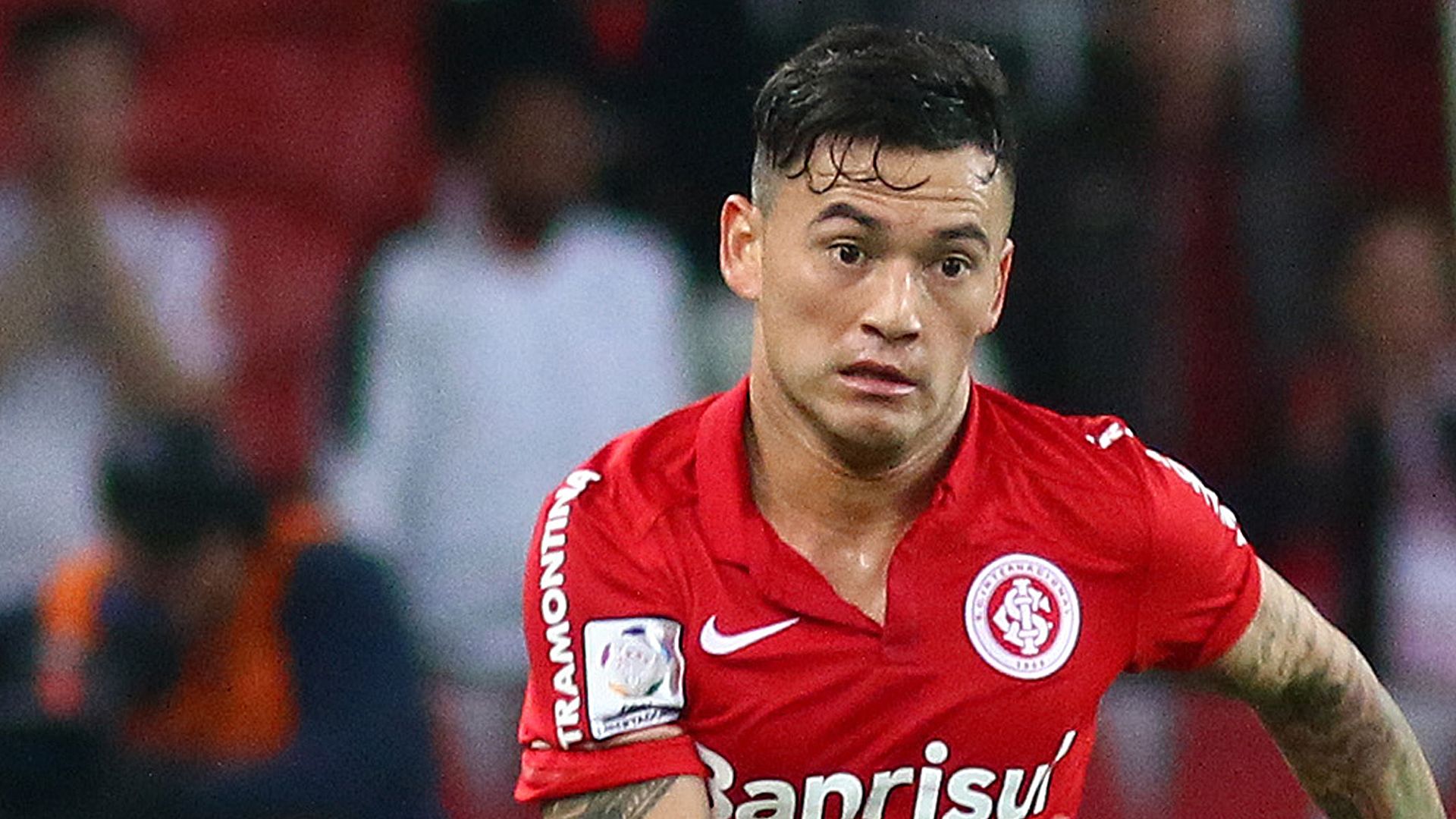 Charles Aranguiz SC Internacional Tigres Copa Libertadores 07152015