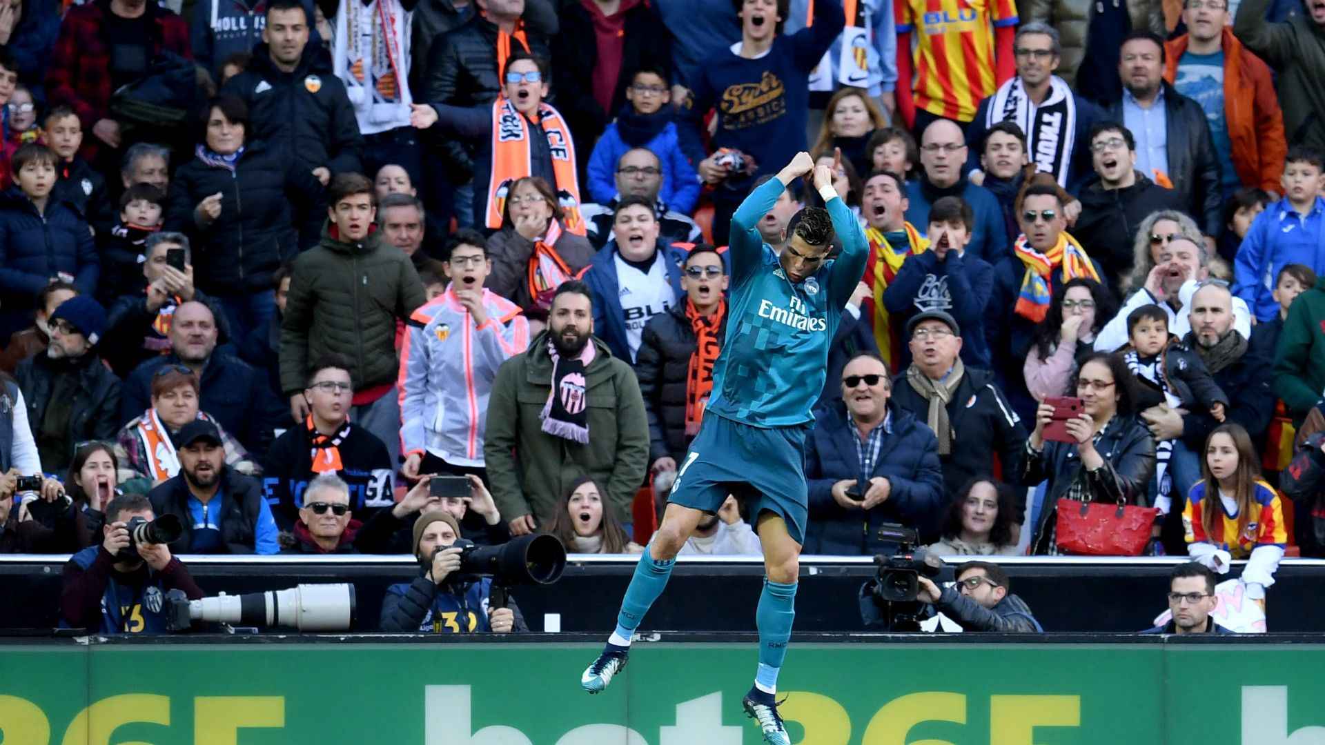 CRISTIANO RONALDO VALENCIA REAL MADRID LALIGA