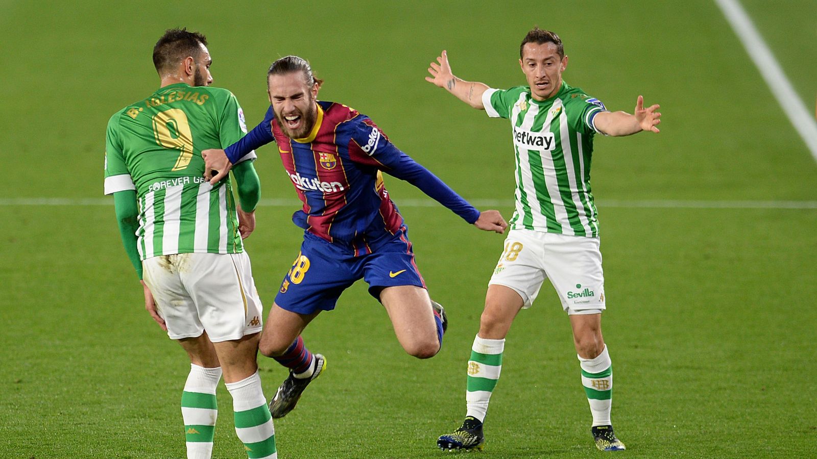 Mingueza Betis Barcelona LaLiga