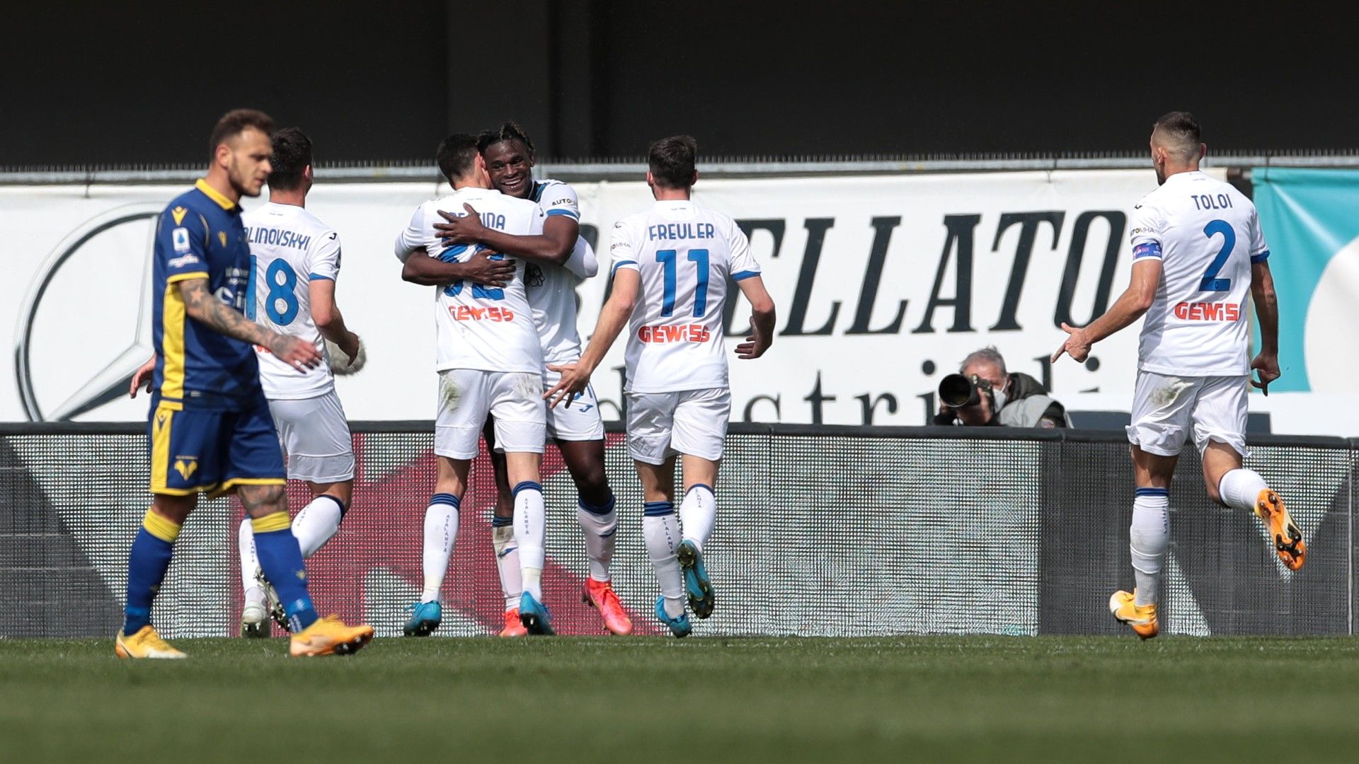 Atalanta celebrates goal against Verona