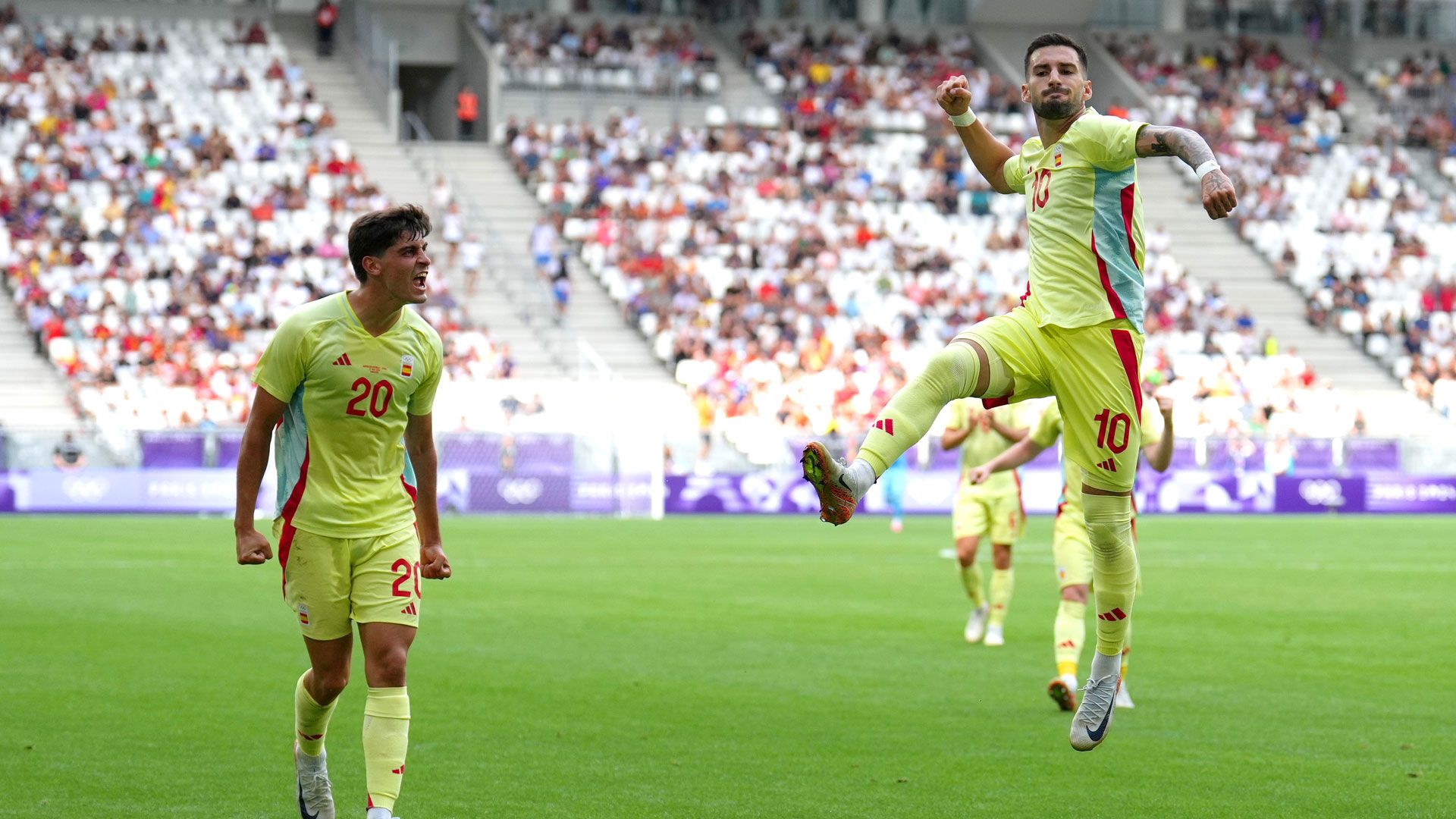 Spain & Japan advance to the ultimate T with solely the final spherical remaining!  Group B is a detailed battle with all groups tied for factors / Paris Olympics males’s soccer |  Aim.com Japan