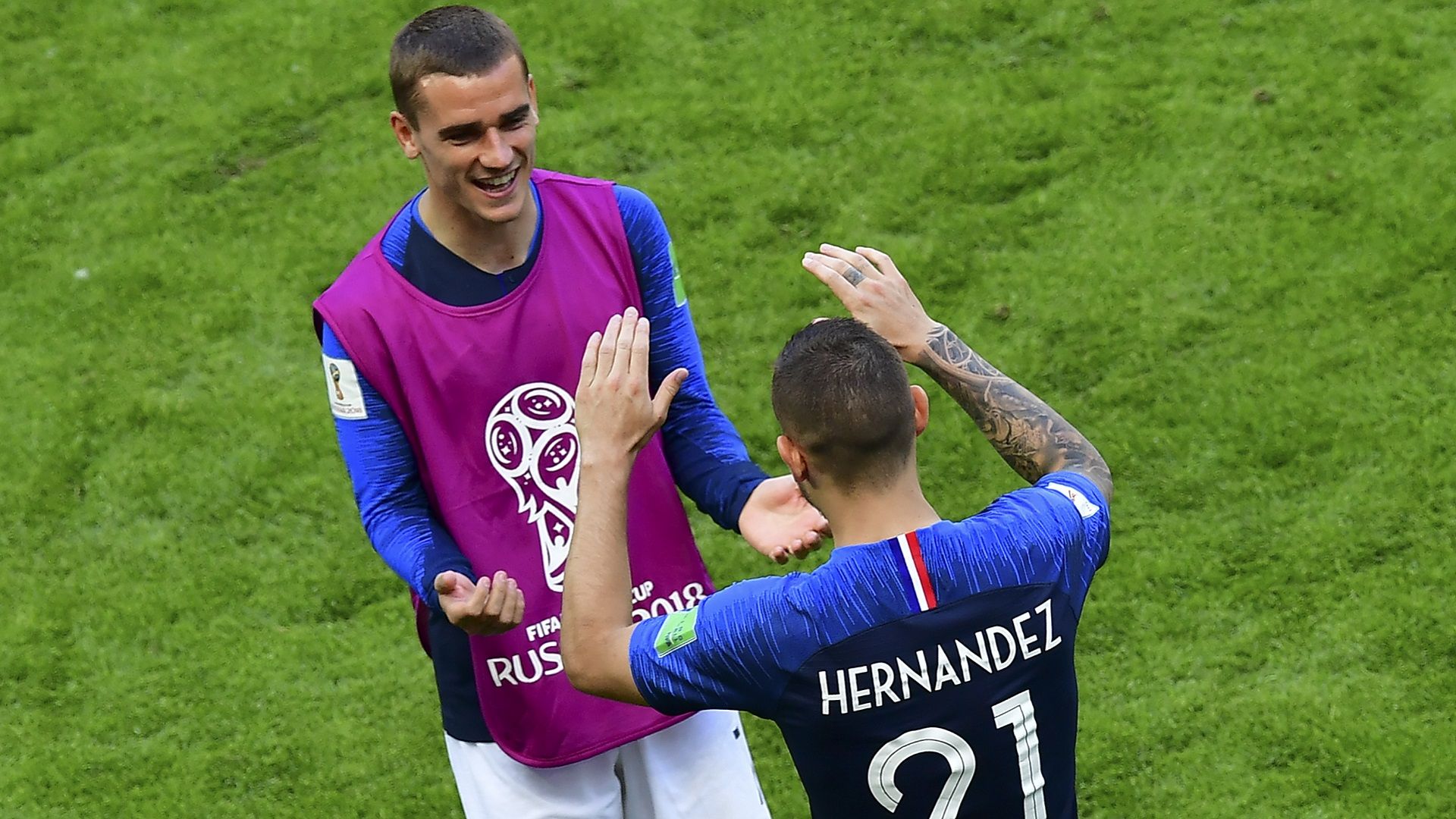 2018-06-19 Griezmann Hernandez