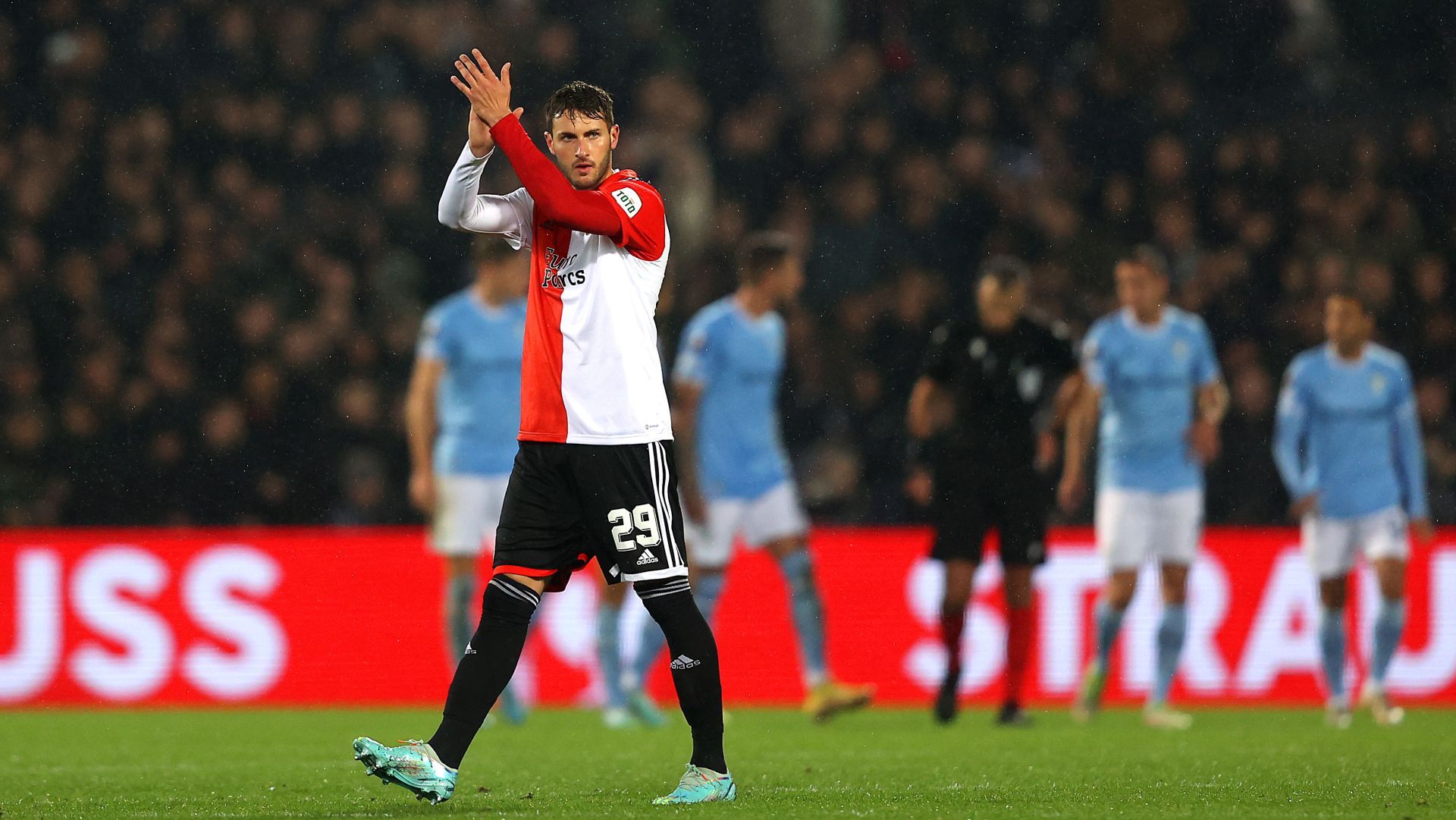 Gimenez Feyenoord Lazio 2022 2023