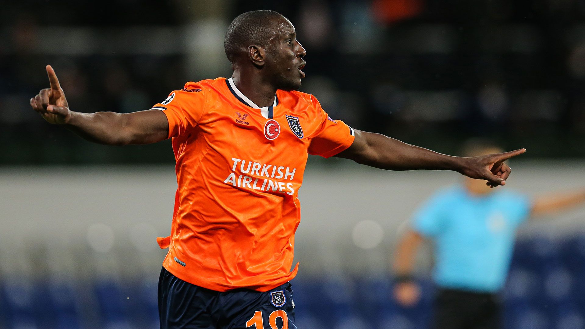 Demba Ba Basaksehir Manchester United 11/04/20