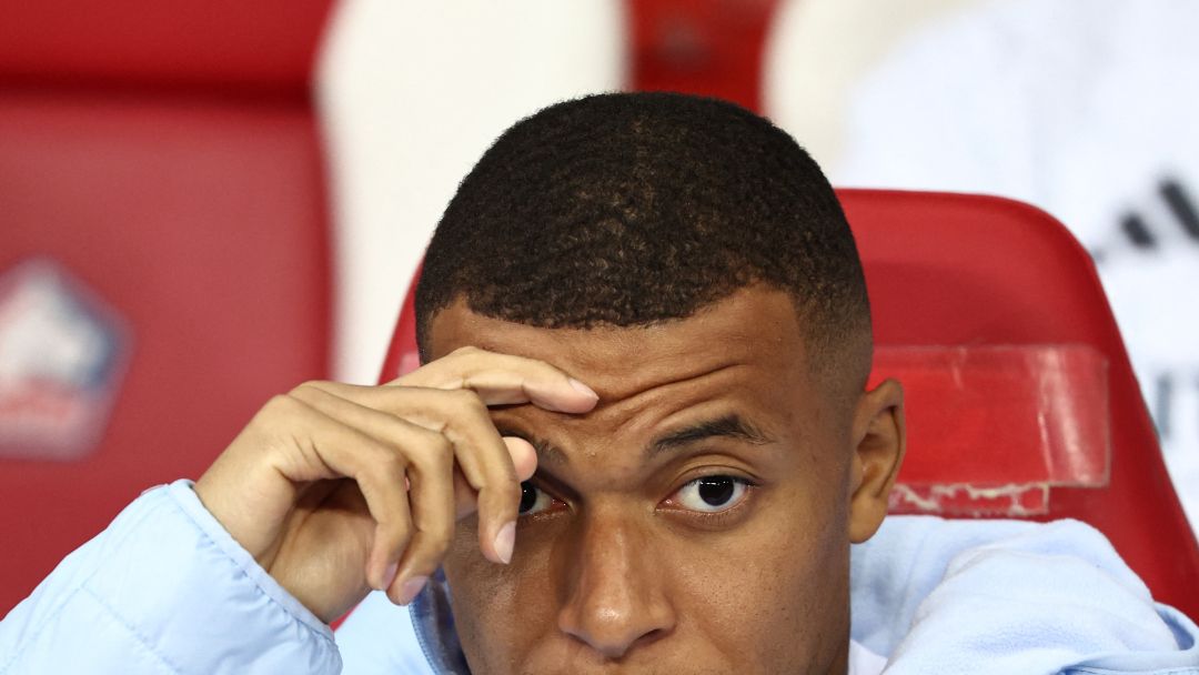 Mbappe HIC 1:1