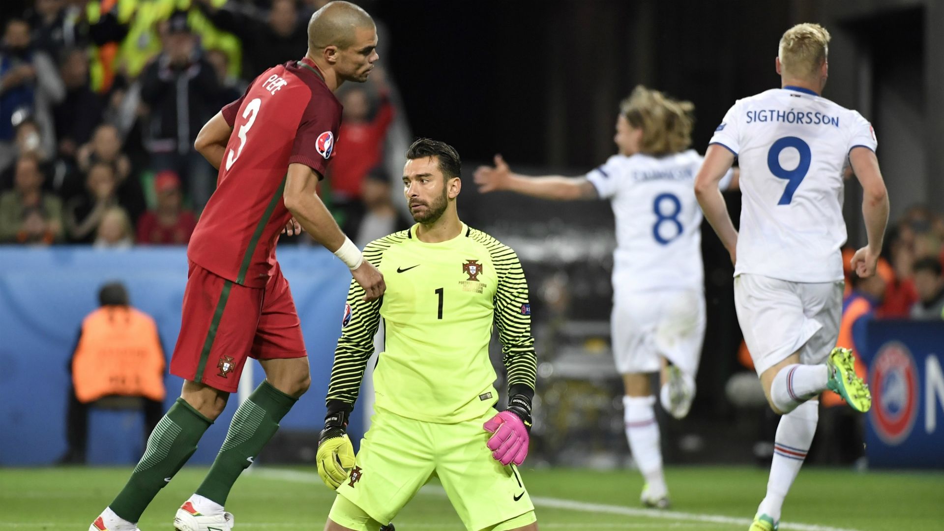 BJARNASON, Portugal - Iceland