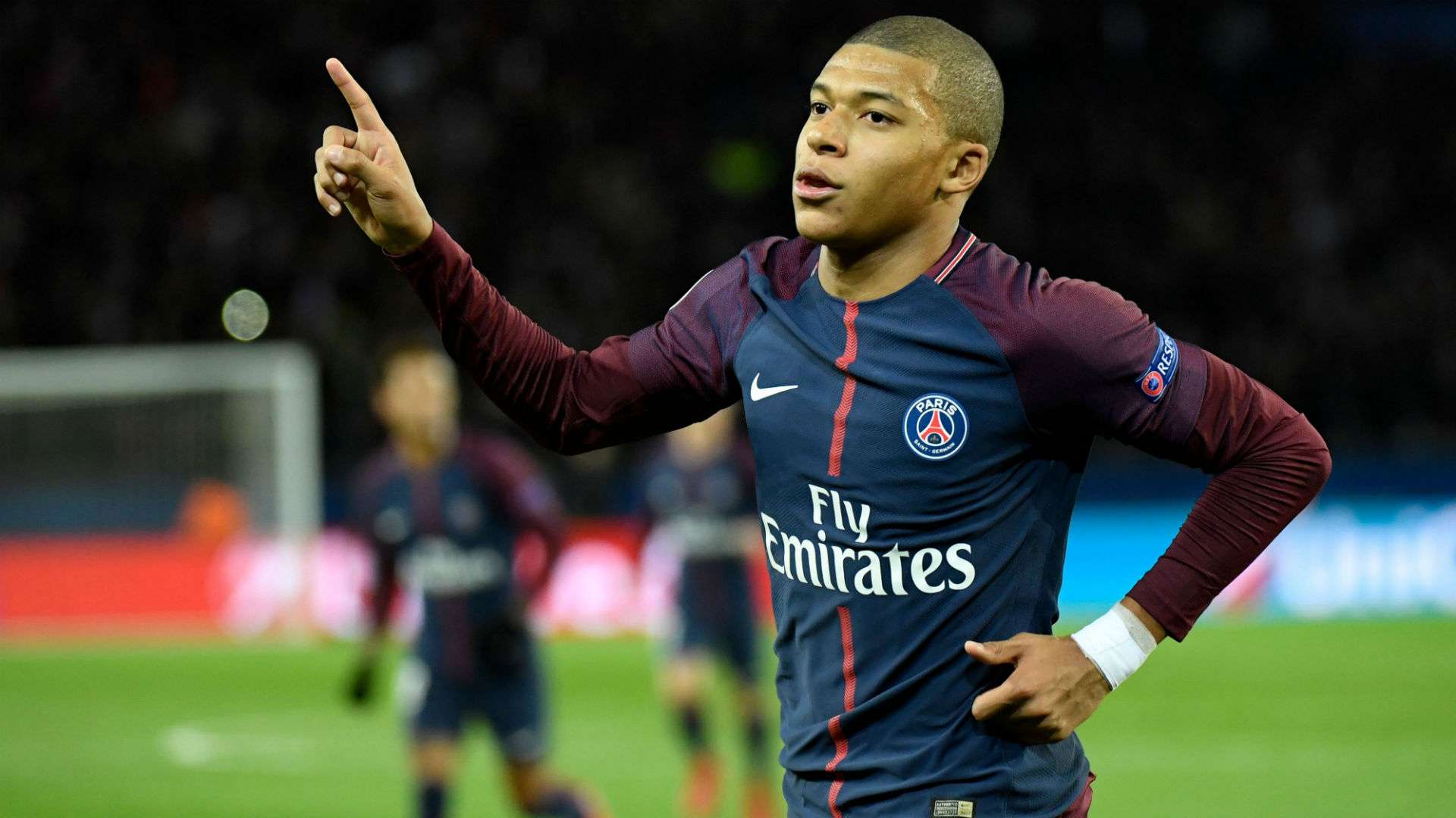 Kylian Mbappe PSG Celtic Champions League 22112017