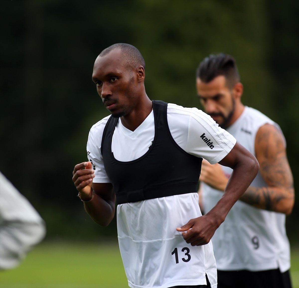 Atiba Hutchinson Besiktas Training