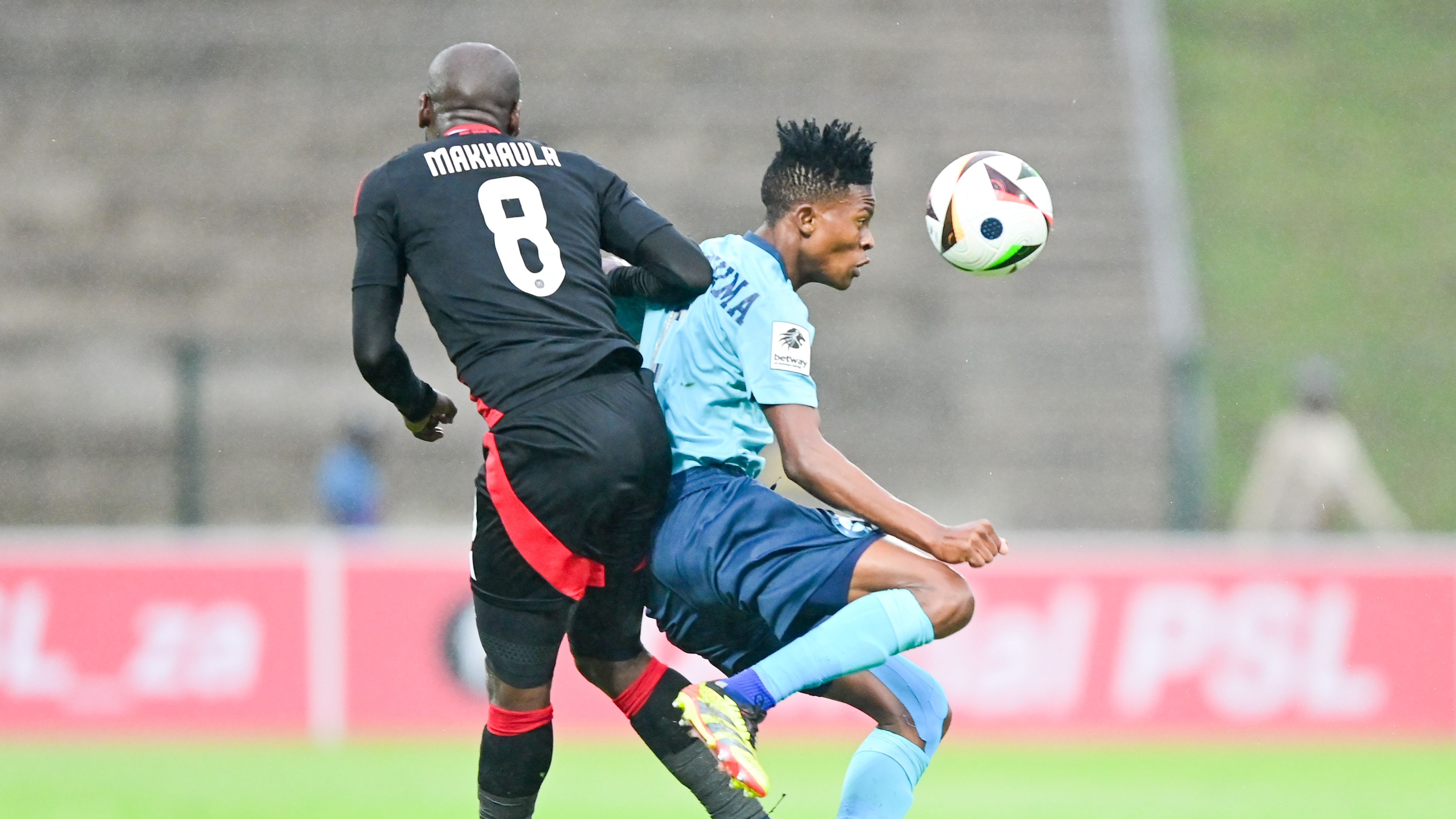 Yanela Mbuthuma, Richards Bay Fc