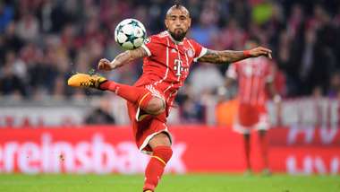 Arturo Vidal FC Bayern Champions League 101817