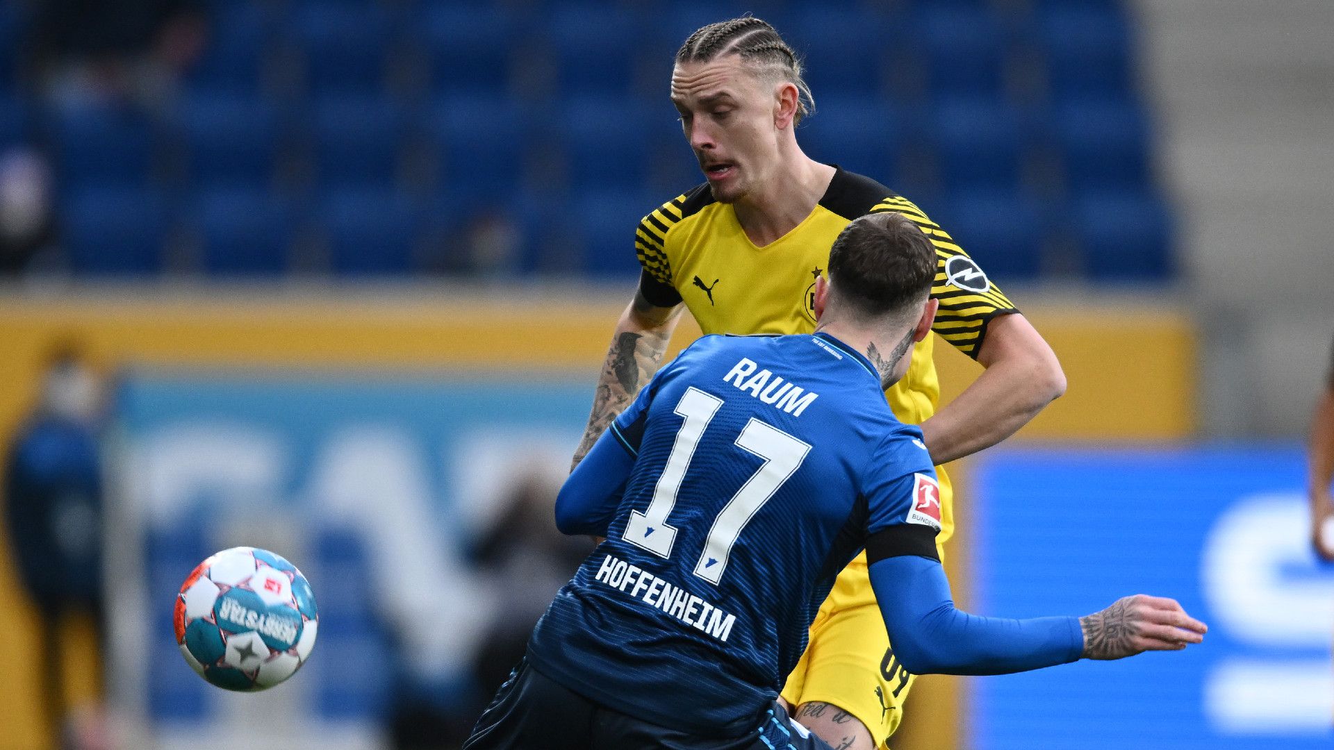 MARIUS WOLF BORUSSIA DORTMUND BUNDESLIGA 22012022