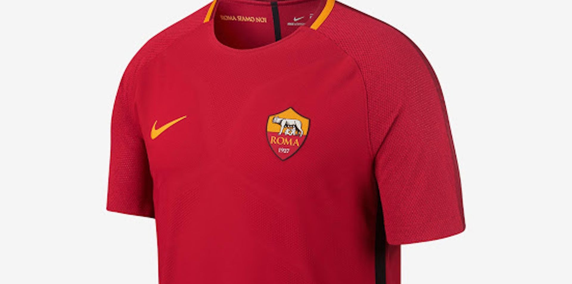 La nuova maglia della Roma